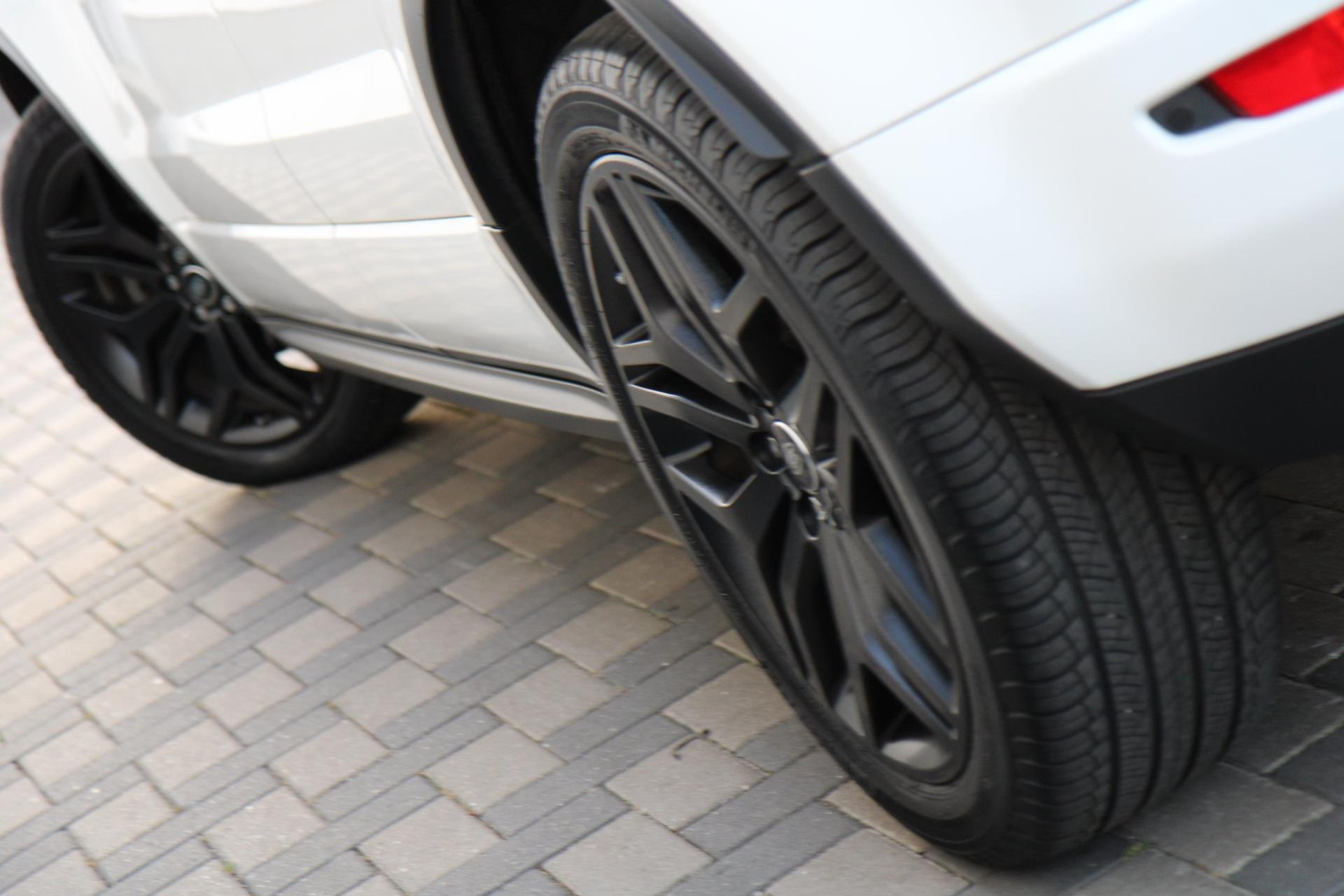 45820093-78.jpg