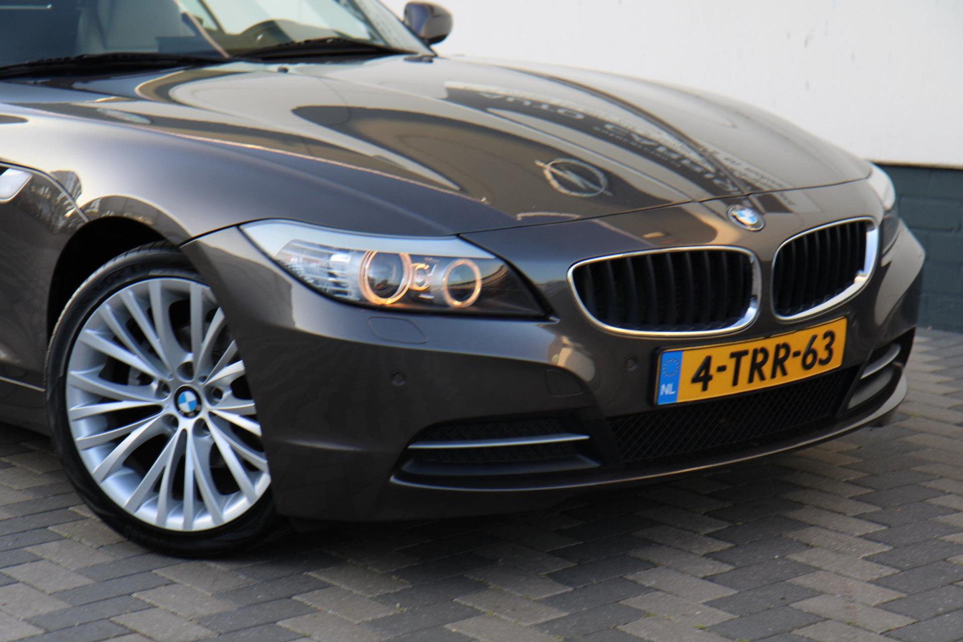 45820906-61.jpg