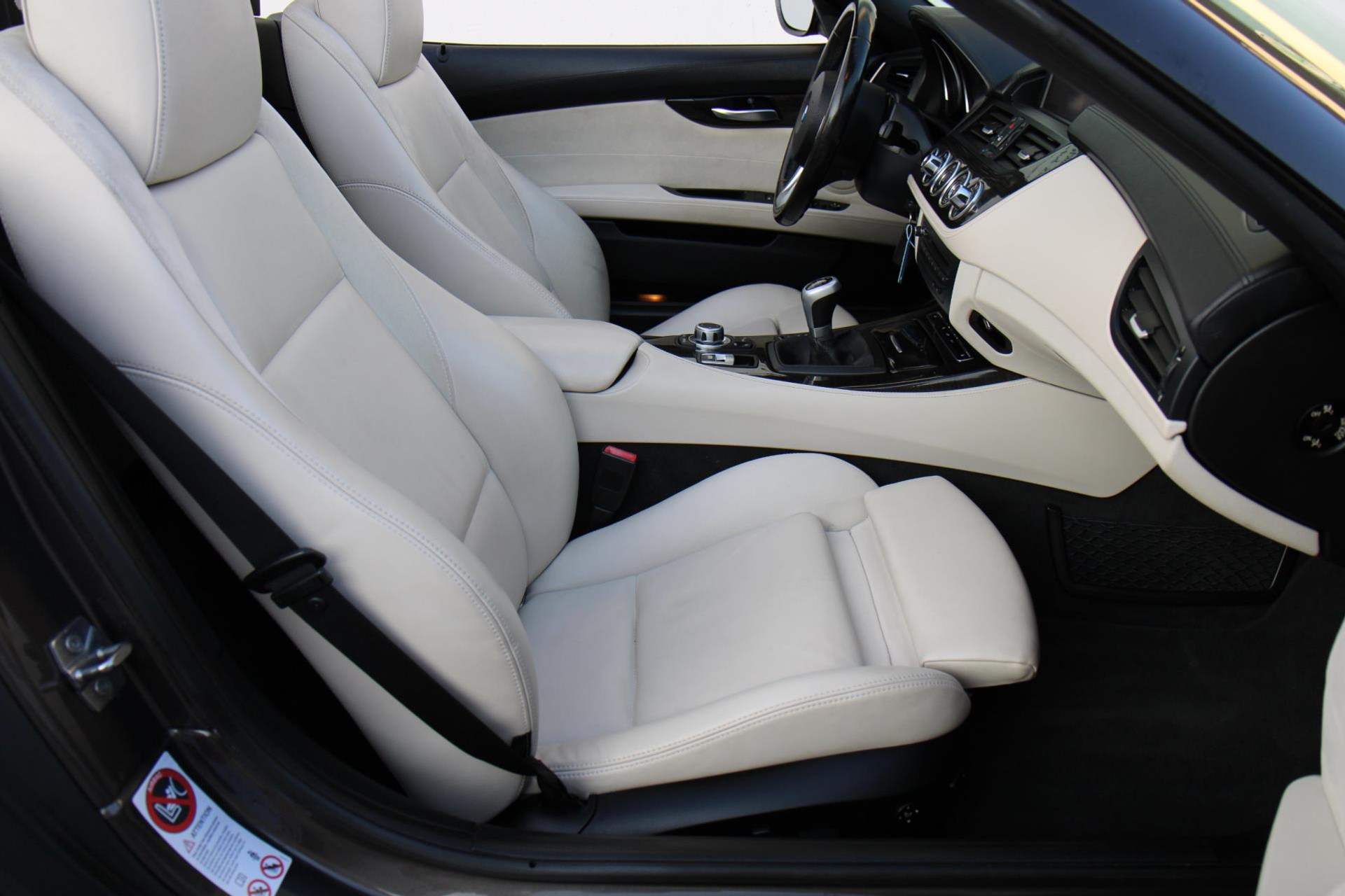 45820906-70.jpg