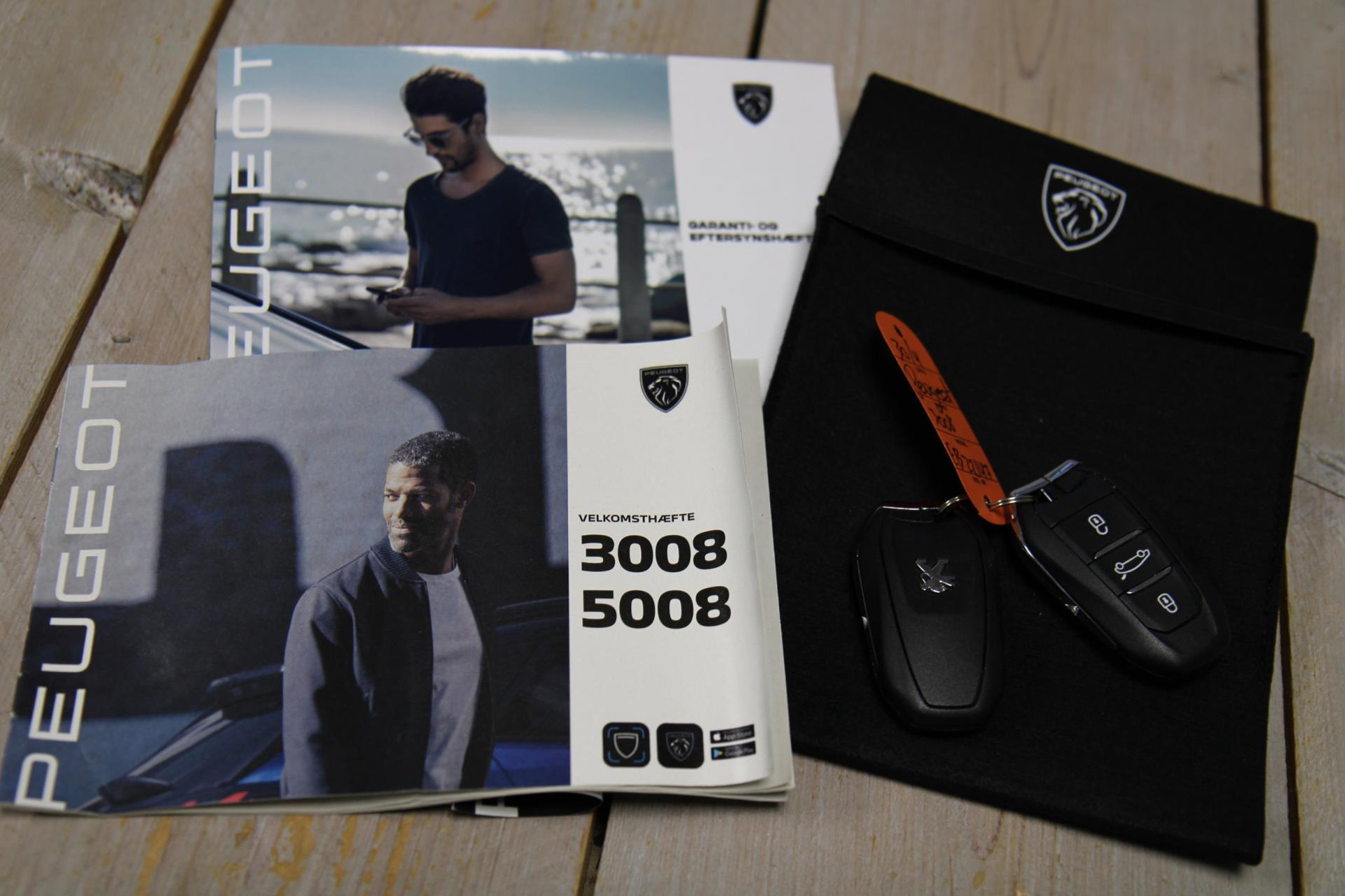 45846942-46.jpg