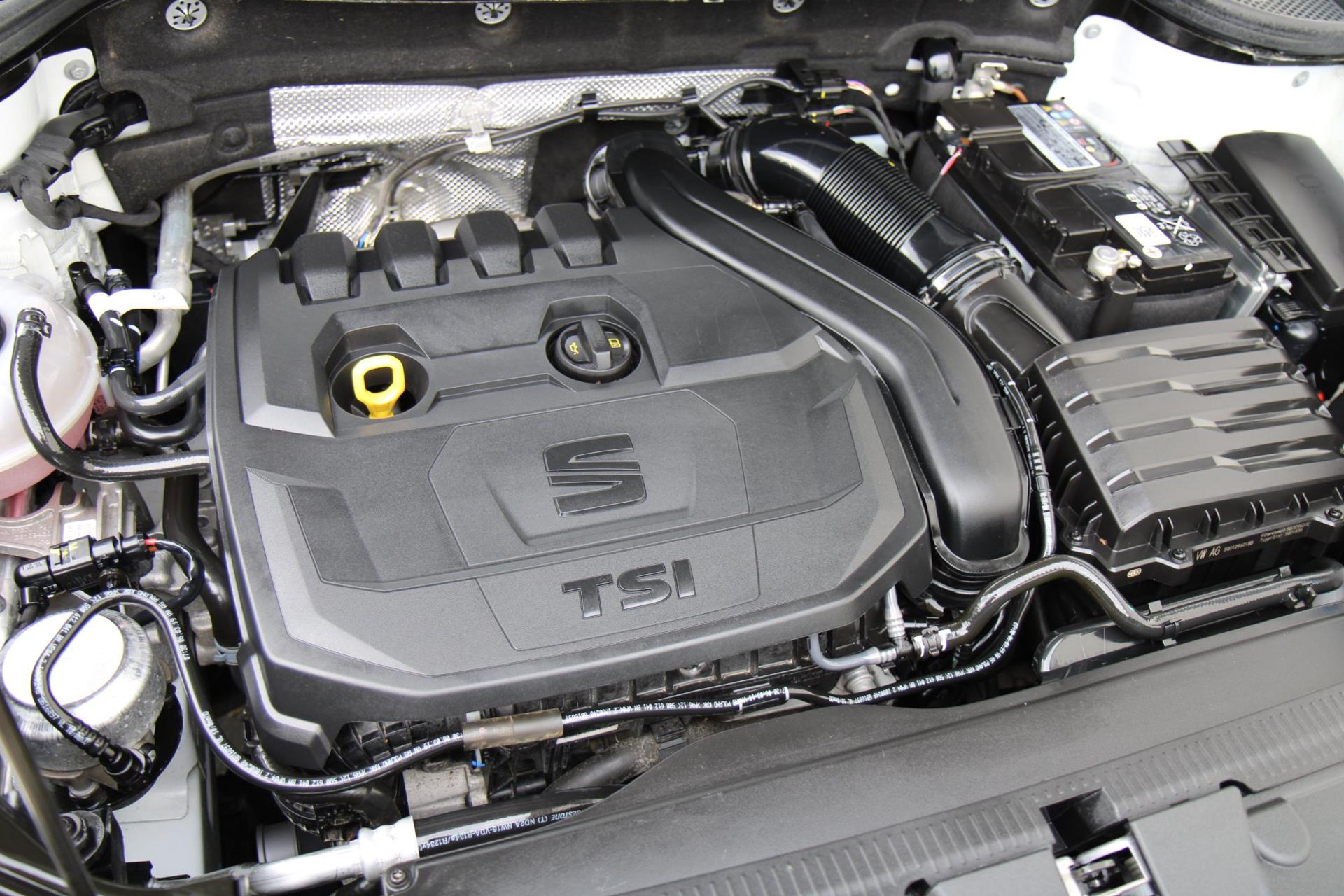 46173860-54.jpg