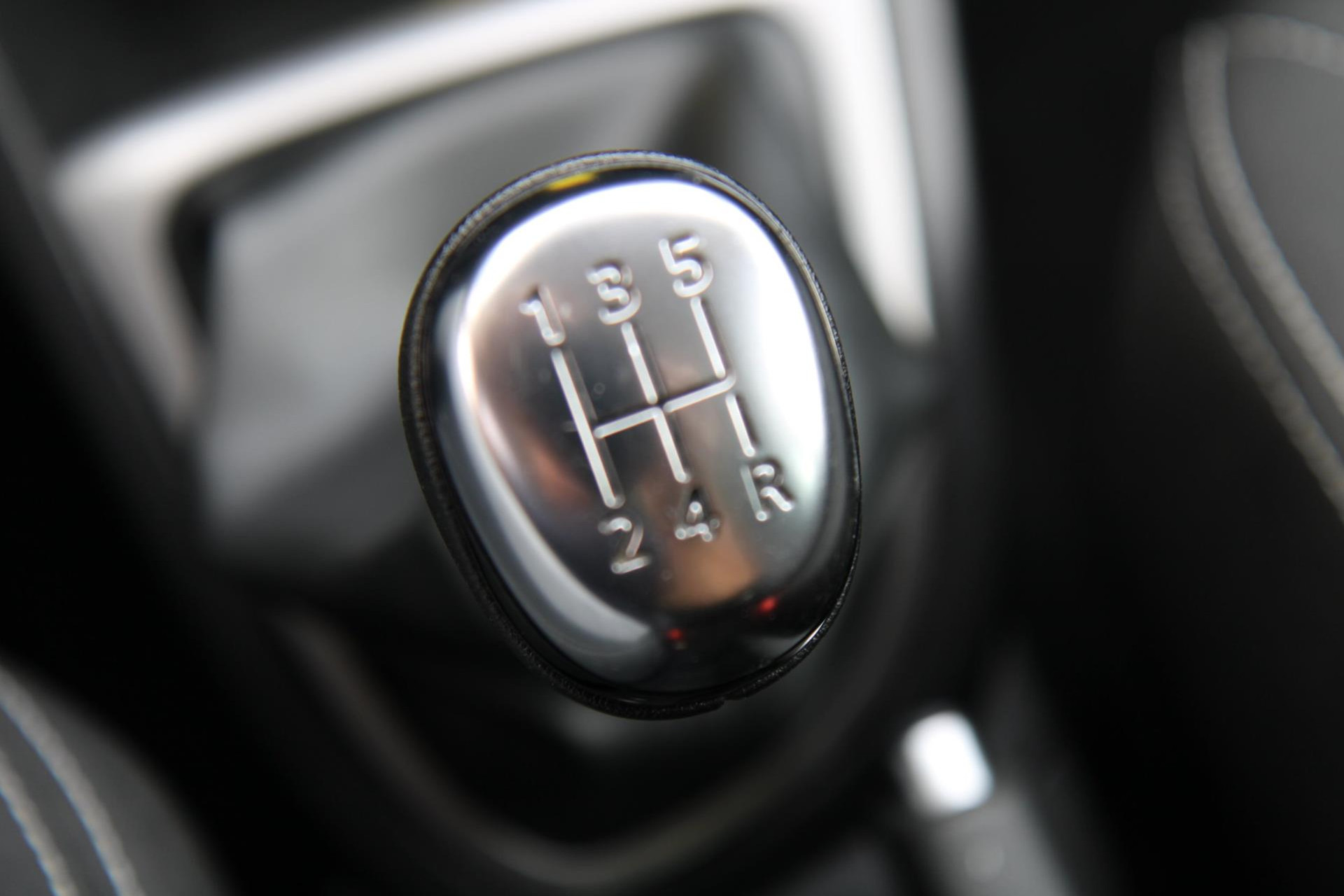 46179848-23.jpg