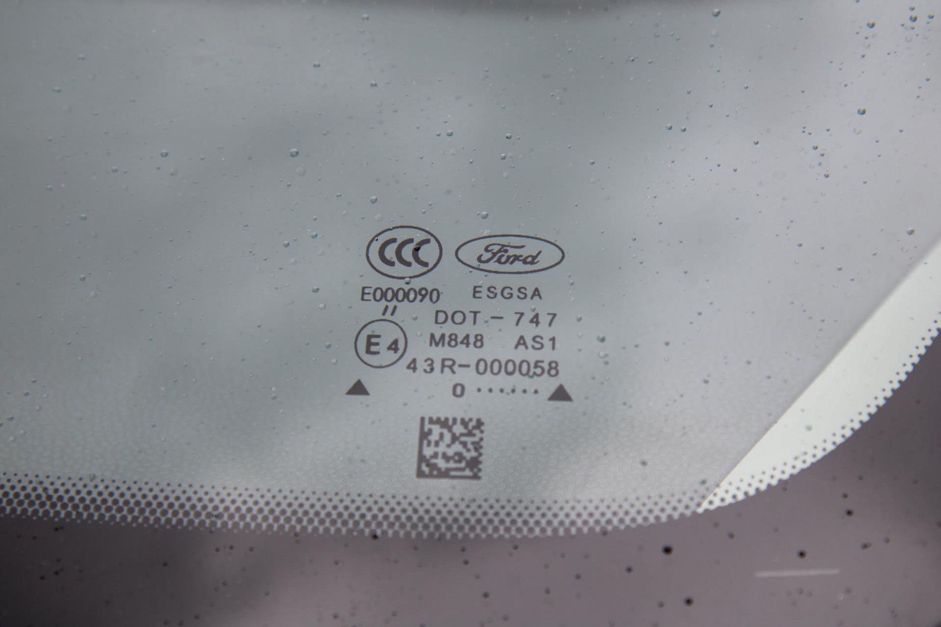 46222090-46.jpg