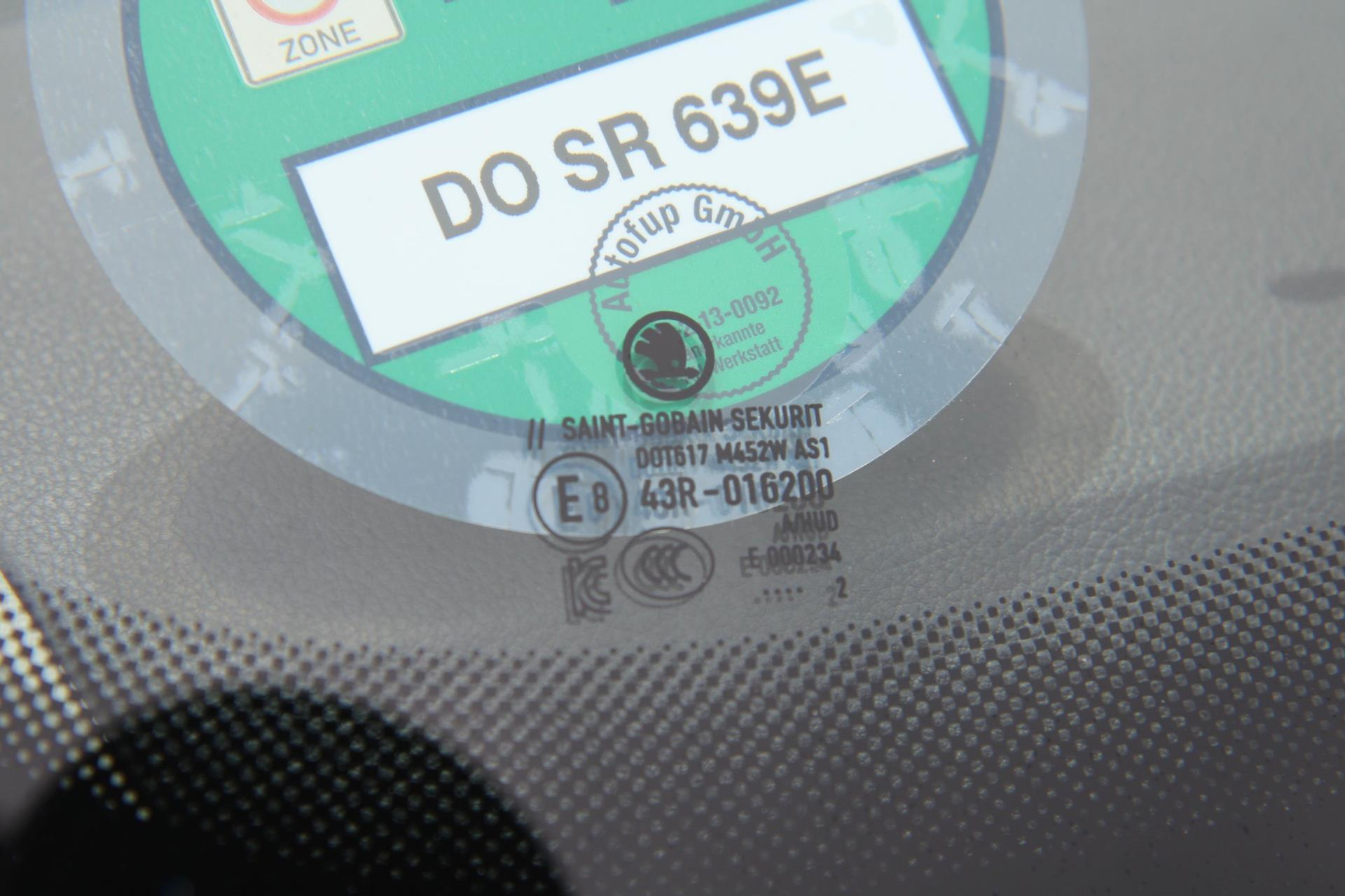 46223124-44.jpg