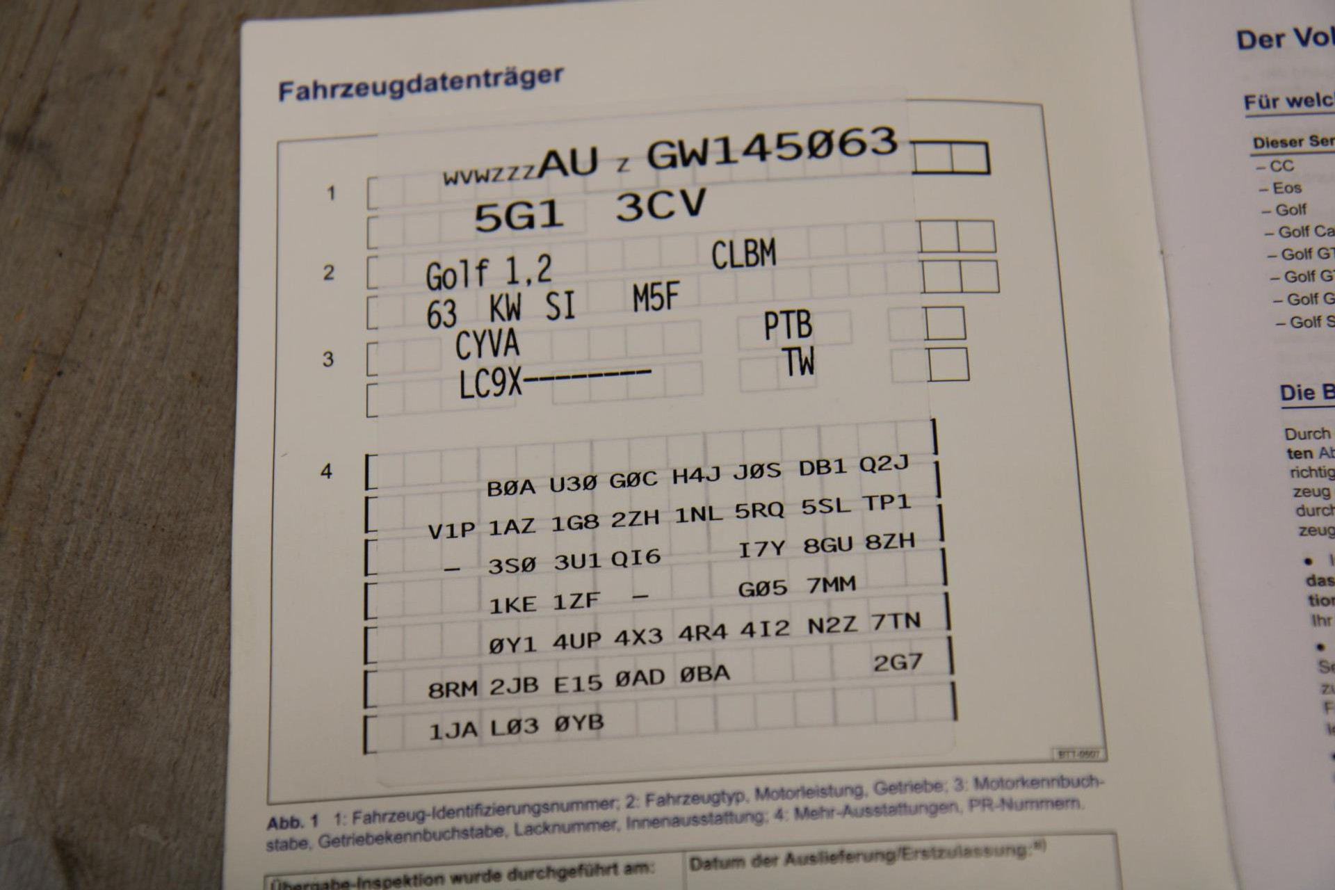 46288093-40.jpg