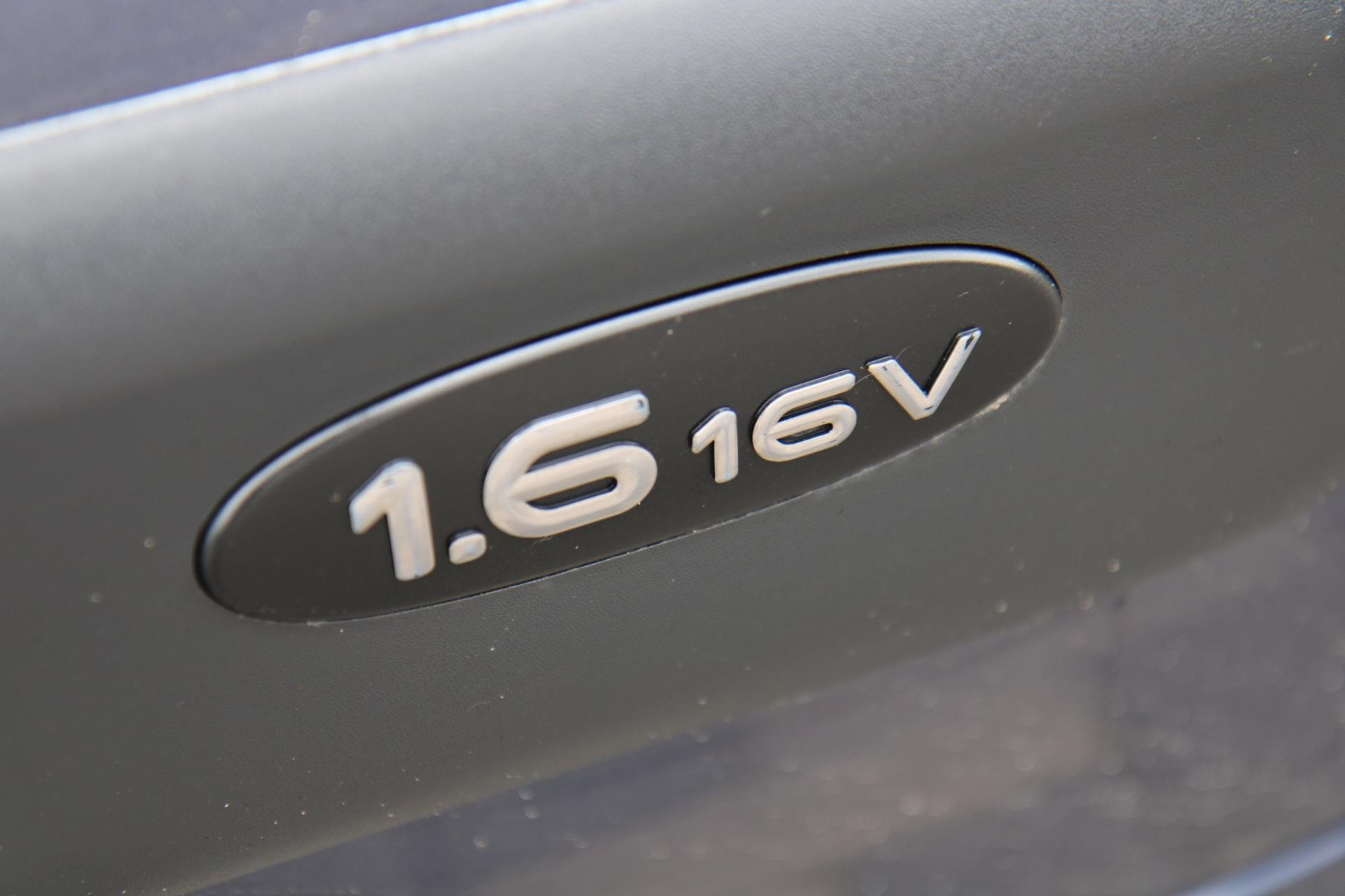 46431448-30.jpg