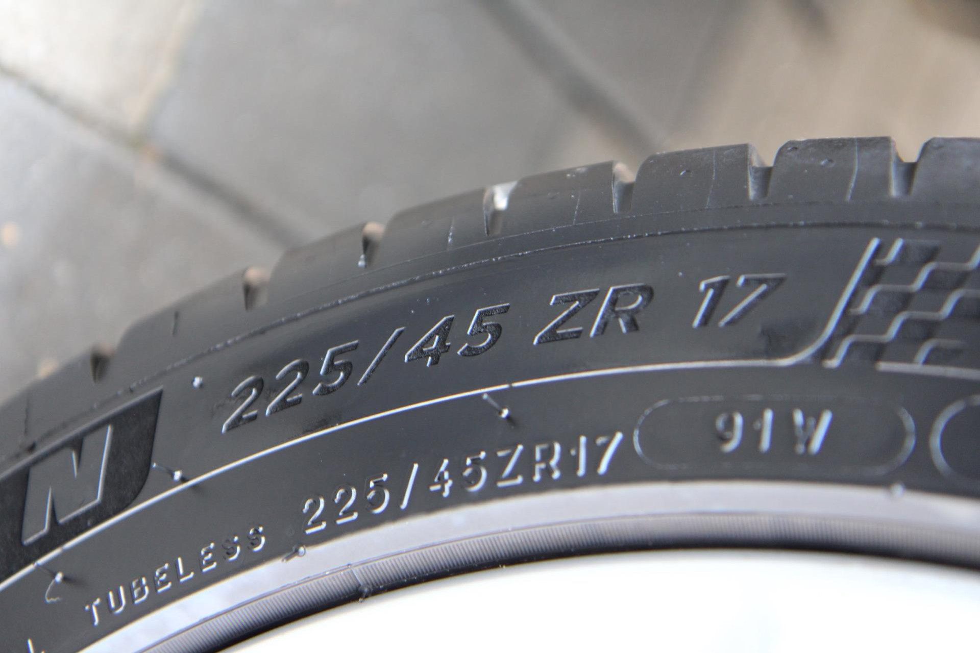 46462546-64.jpg