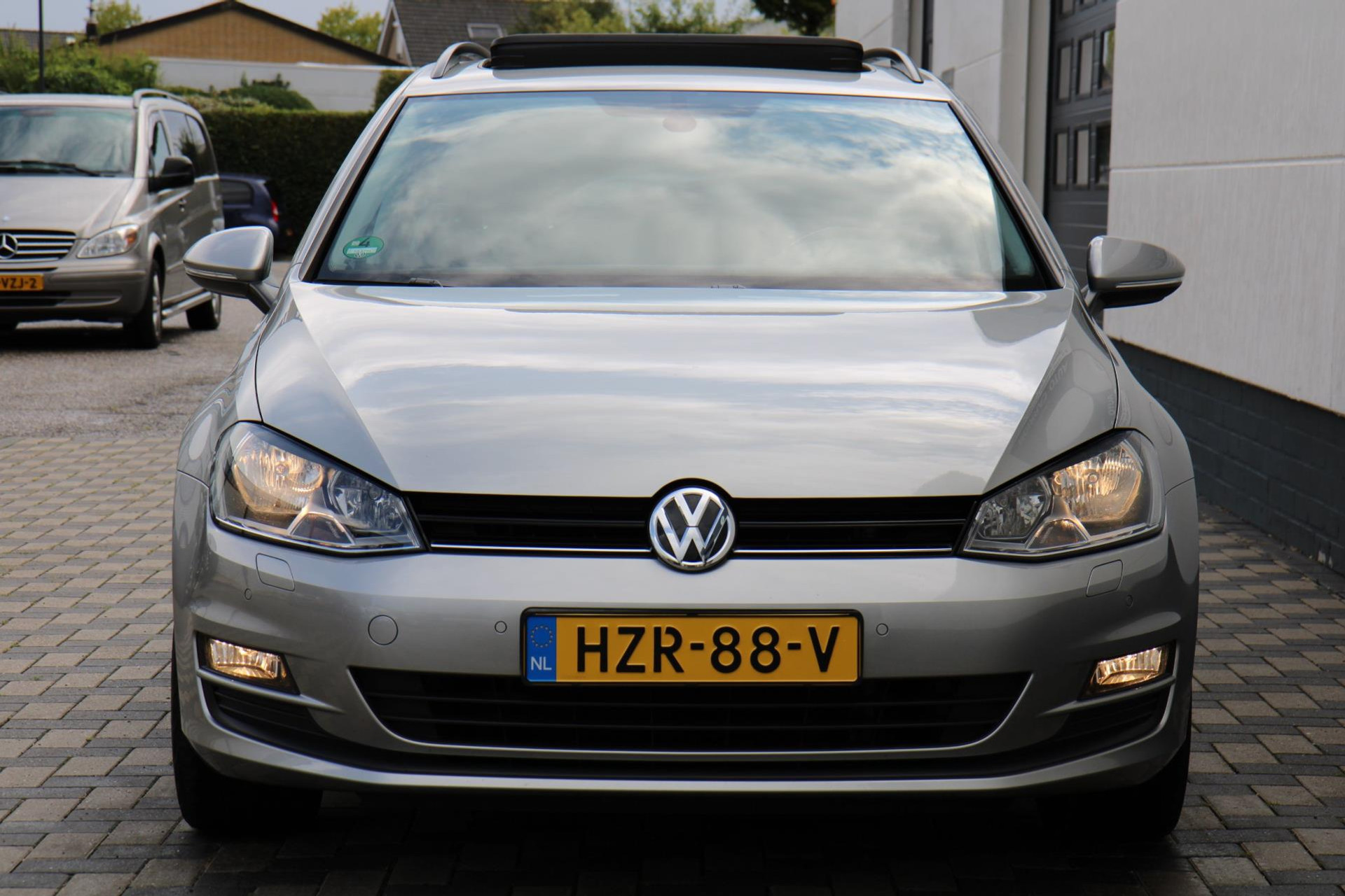 46482699-29.jpg