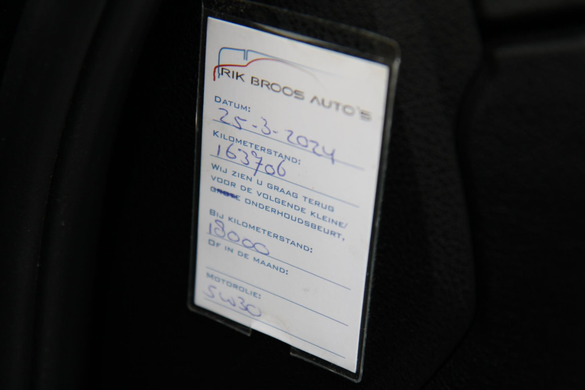 46567744-28.jpg