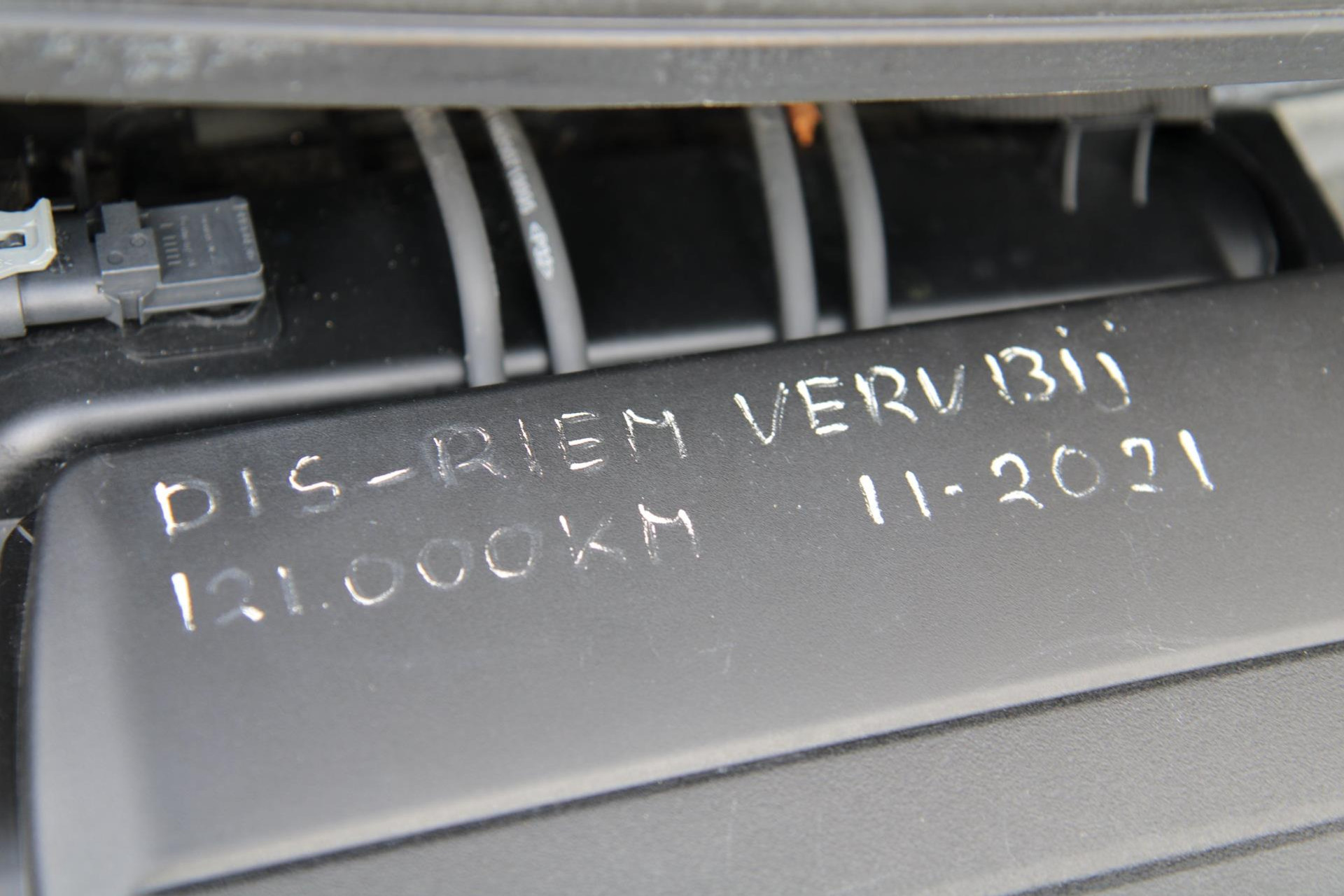 46698490-31.jpg