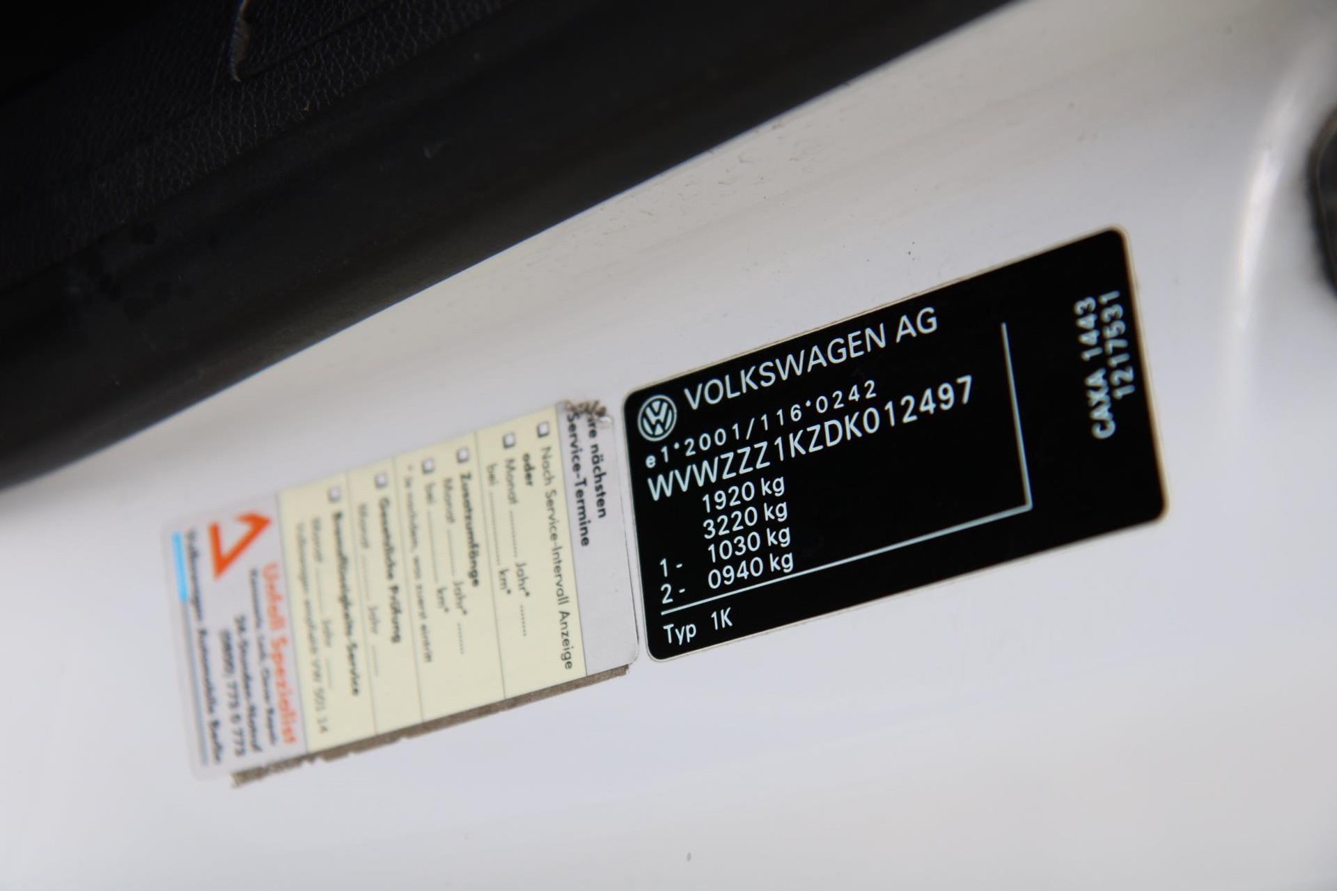 46743573-50.jpg