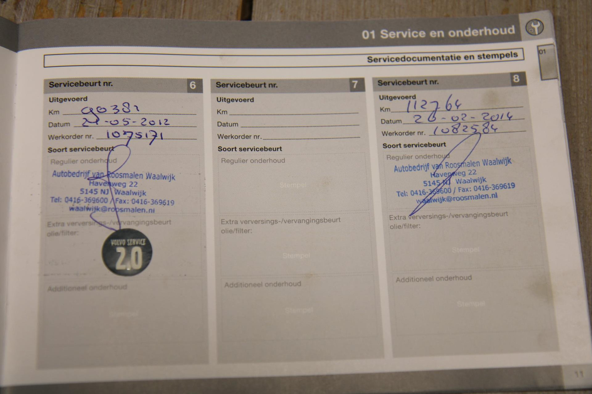 46746046-25.jpg