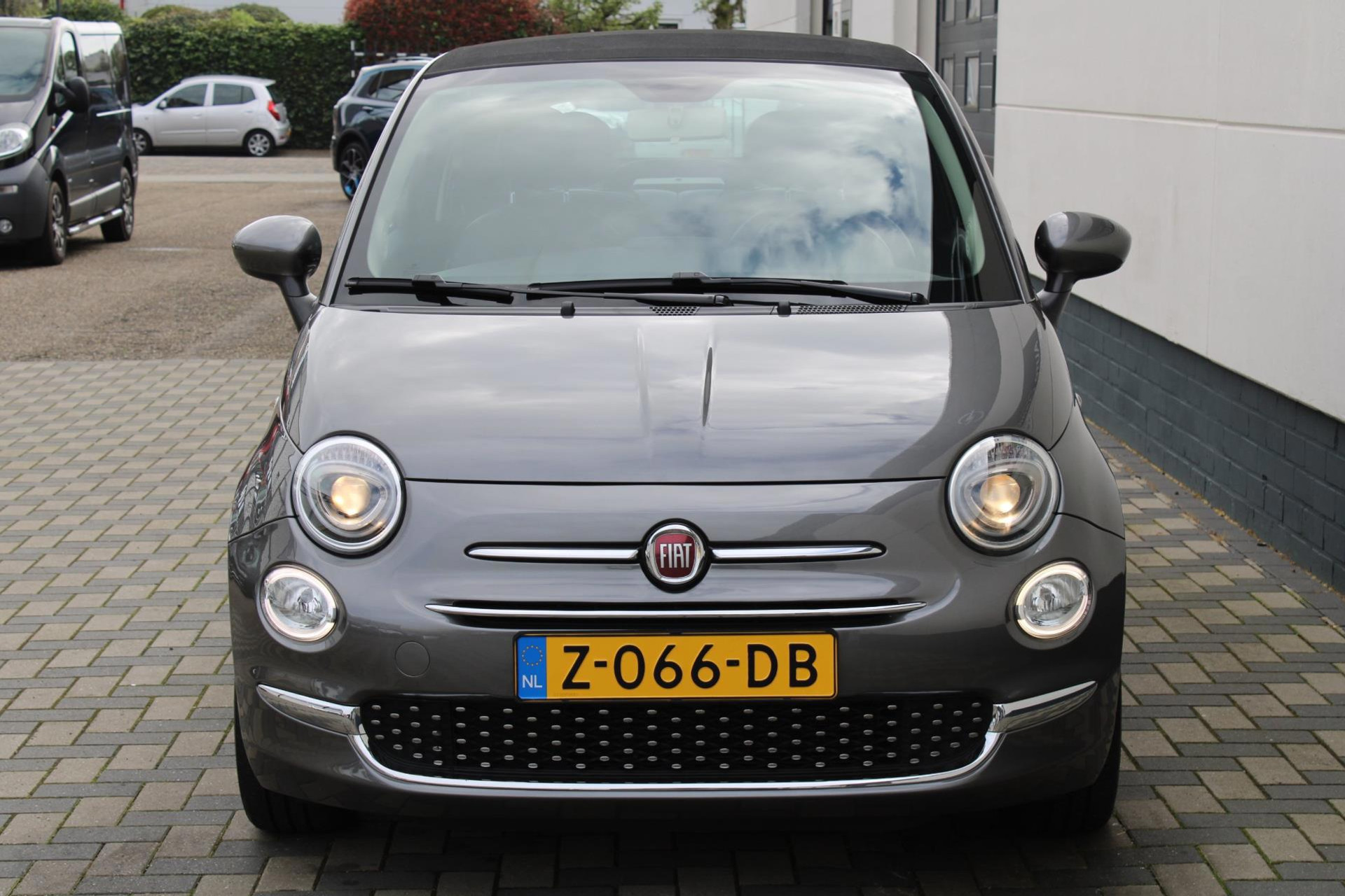 46804997-28.jpg