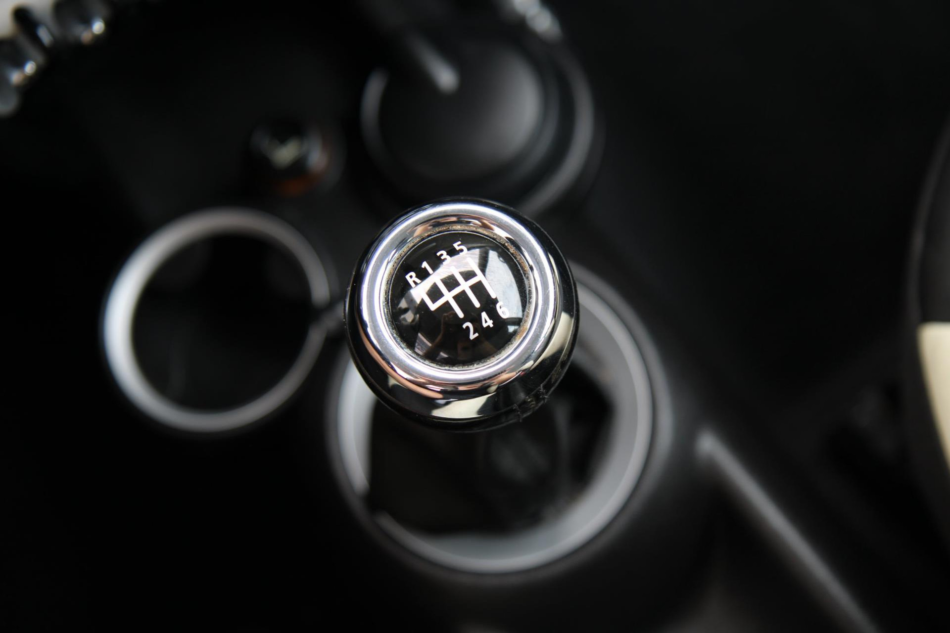 46882866-19.jpg