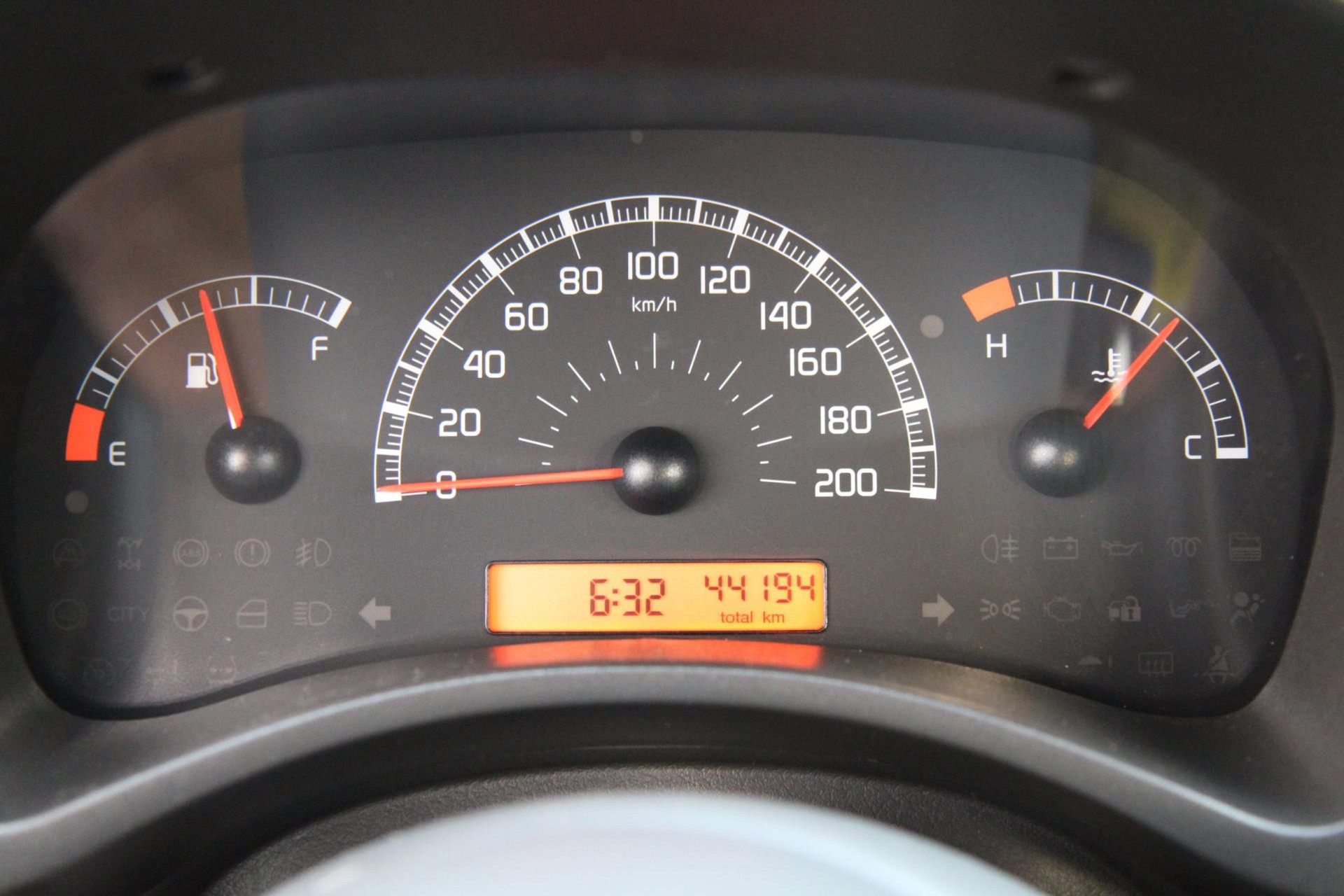 46947949-10.jpg