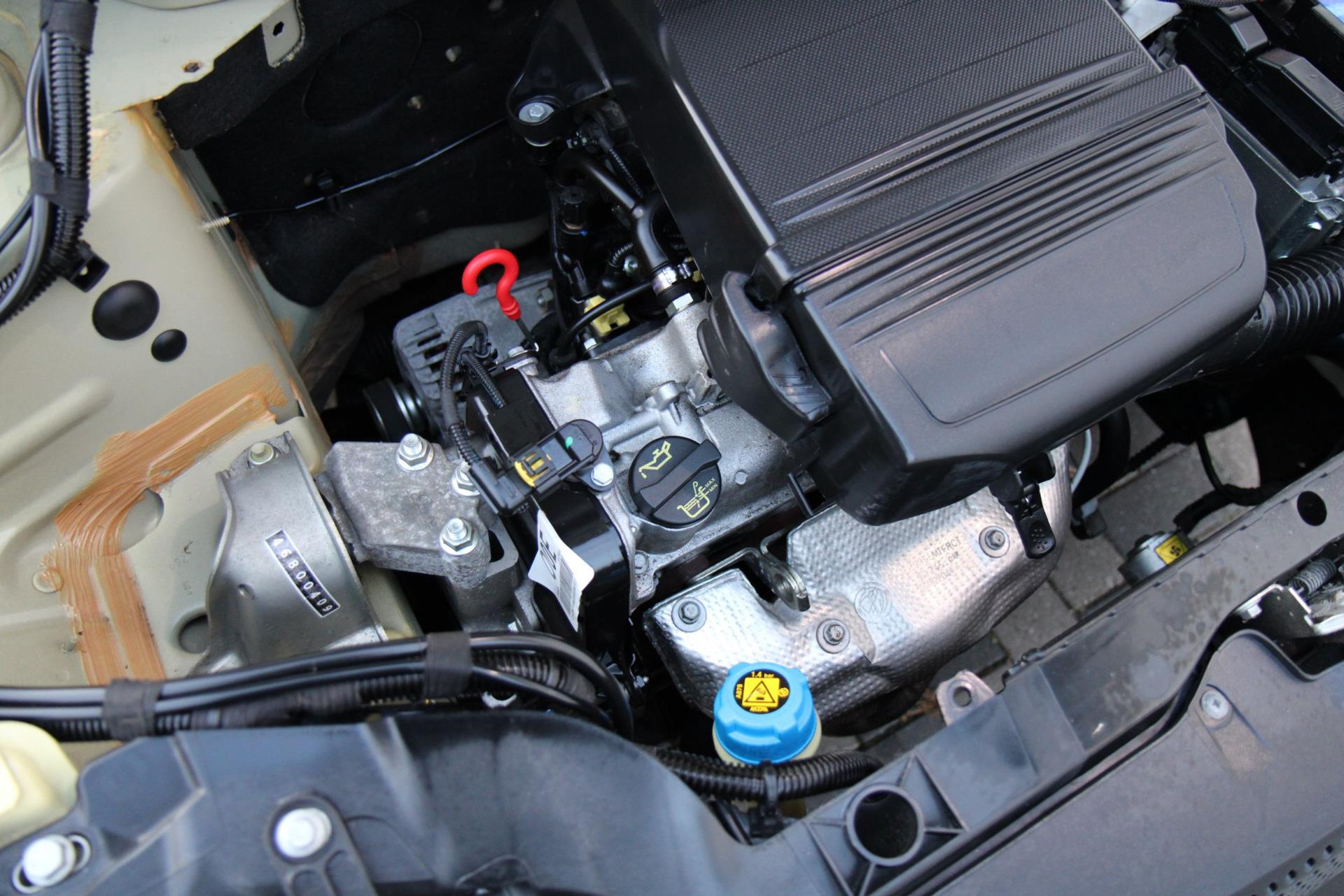 46947949-18.jpg