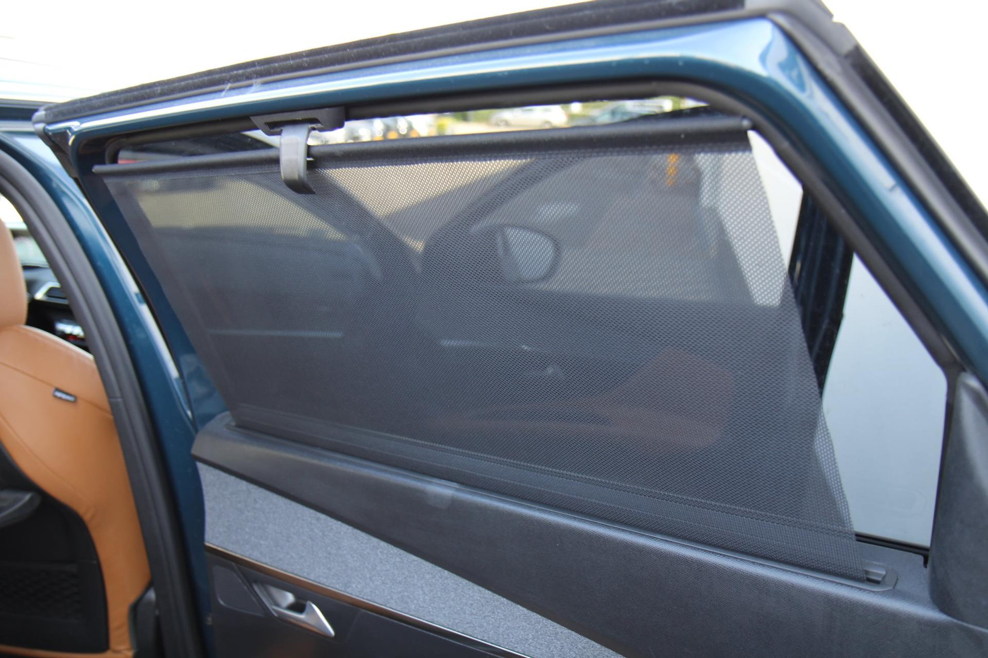 46957229-67.jpg