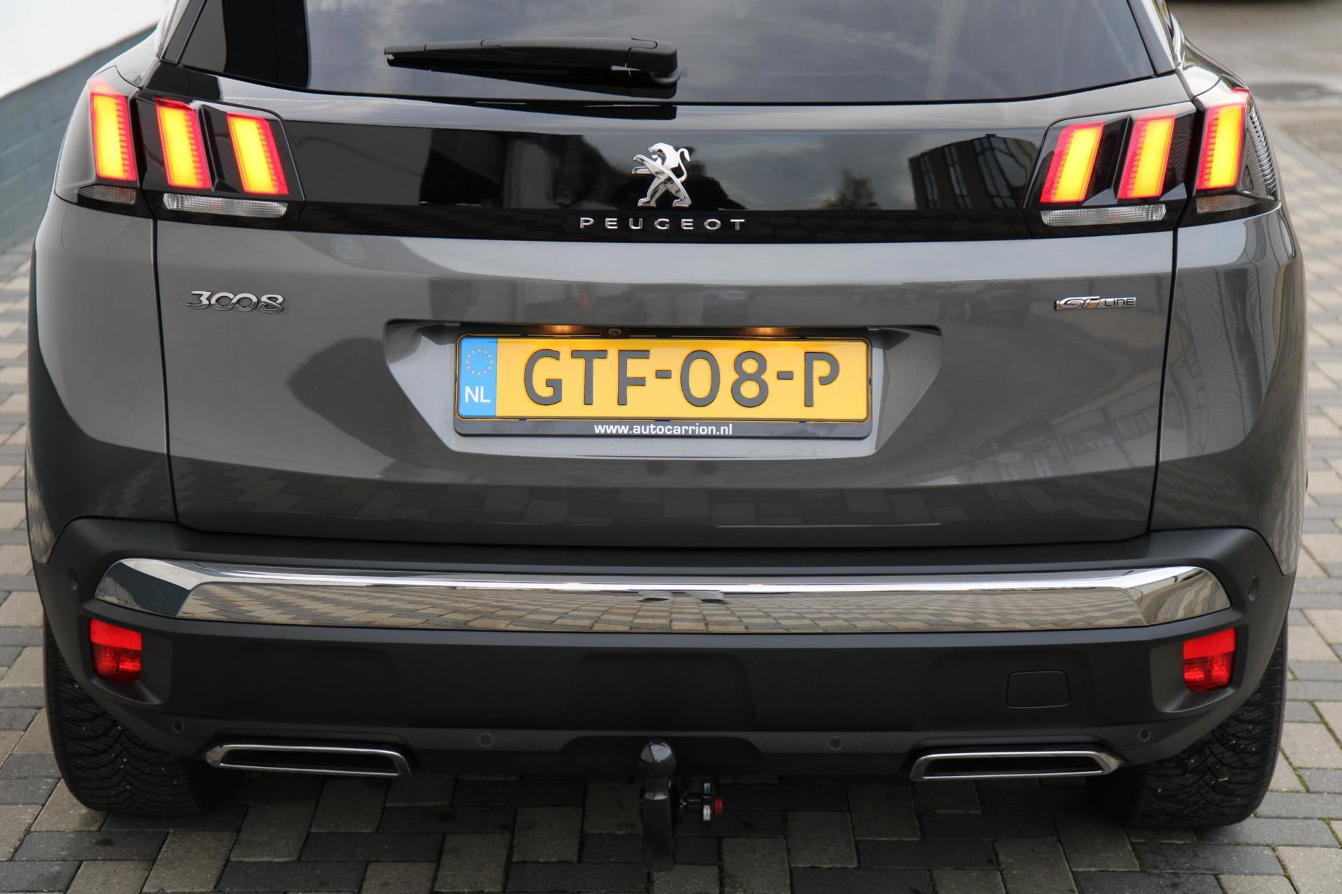 46972451-61.jpg