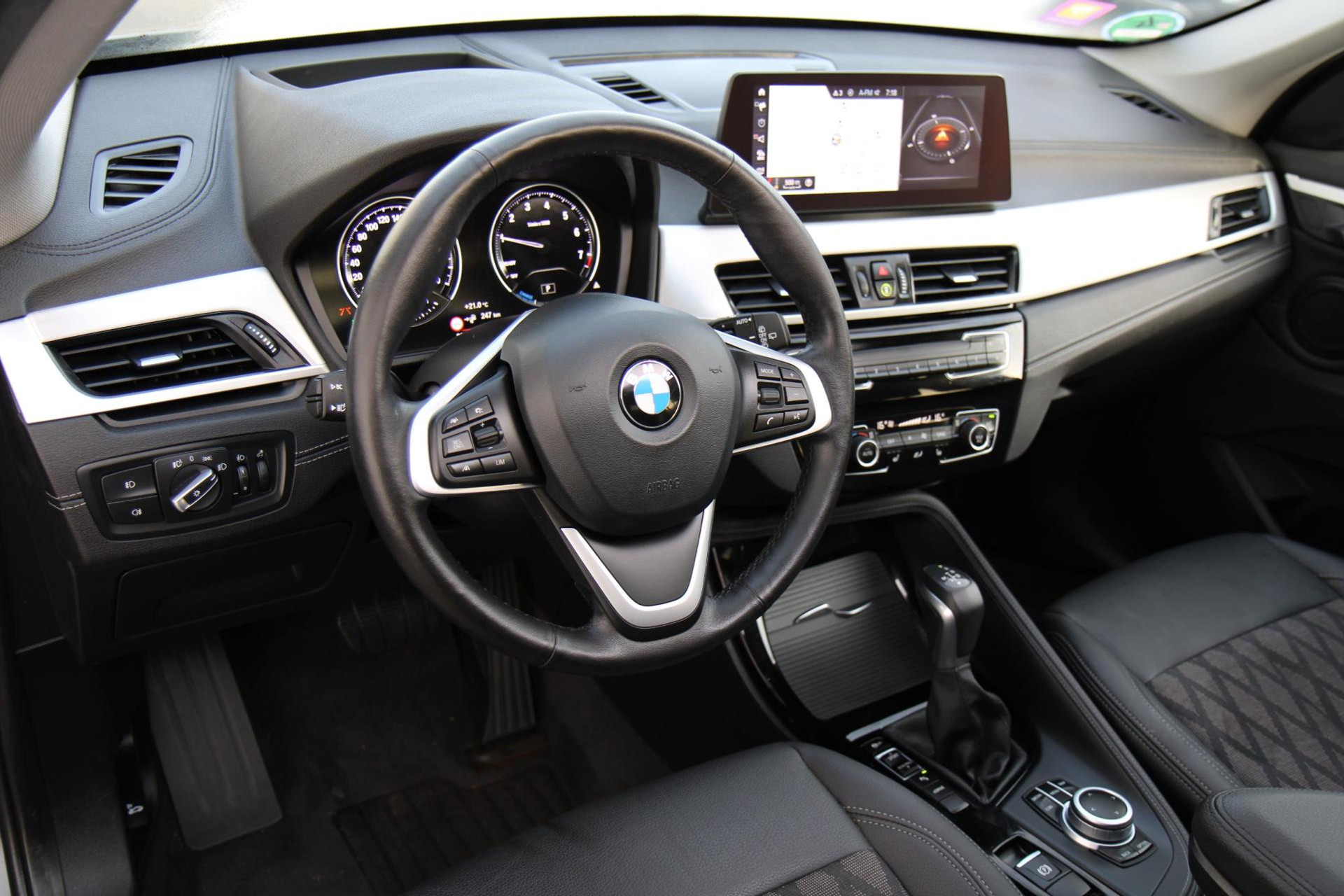 46976757-14.jpg