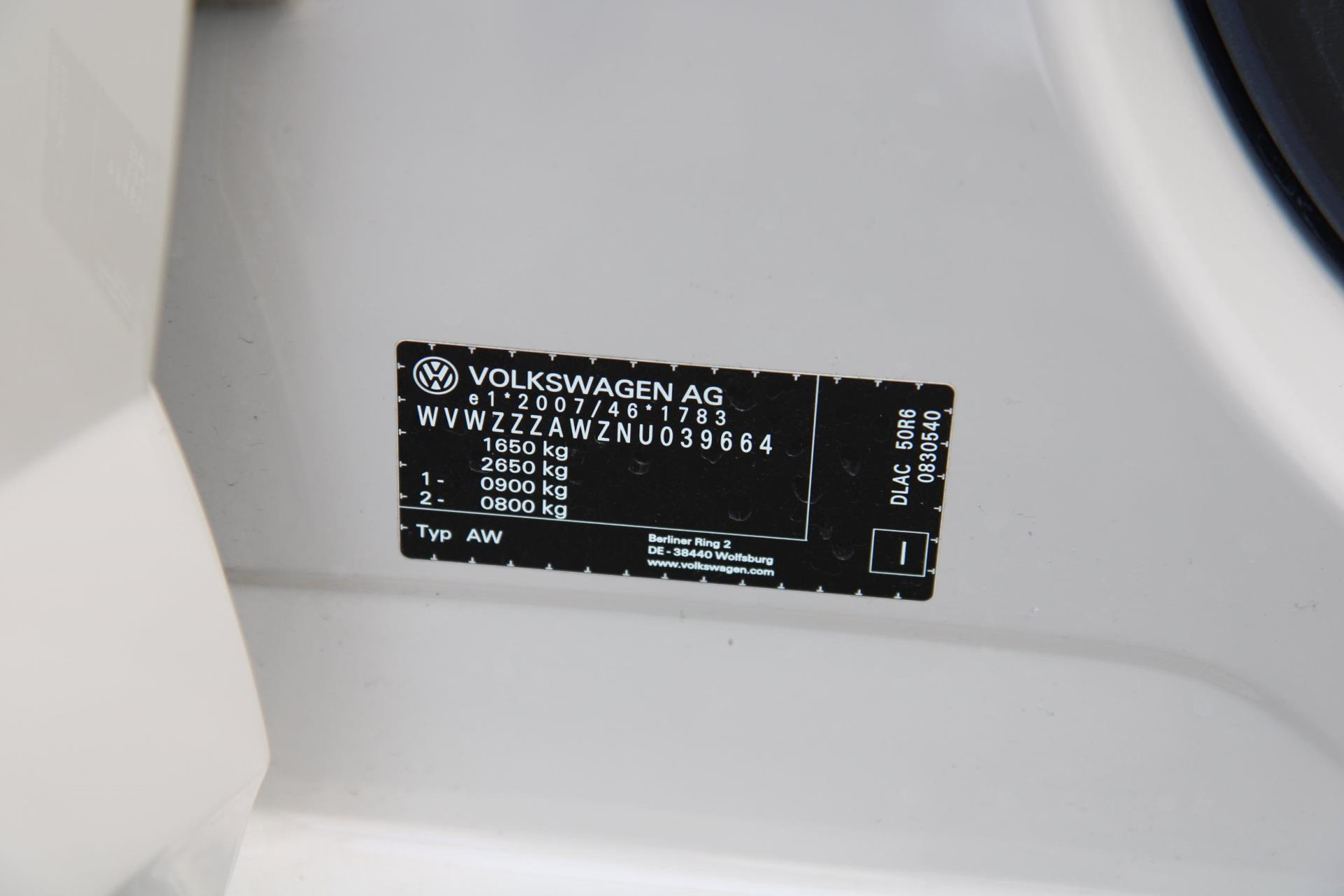 47022130-51.jpg