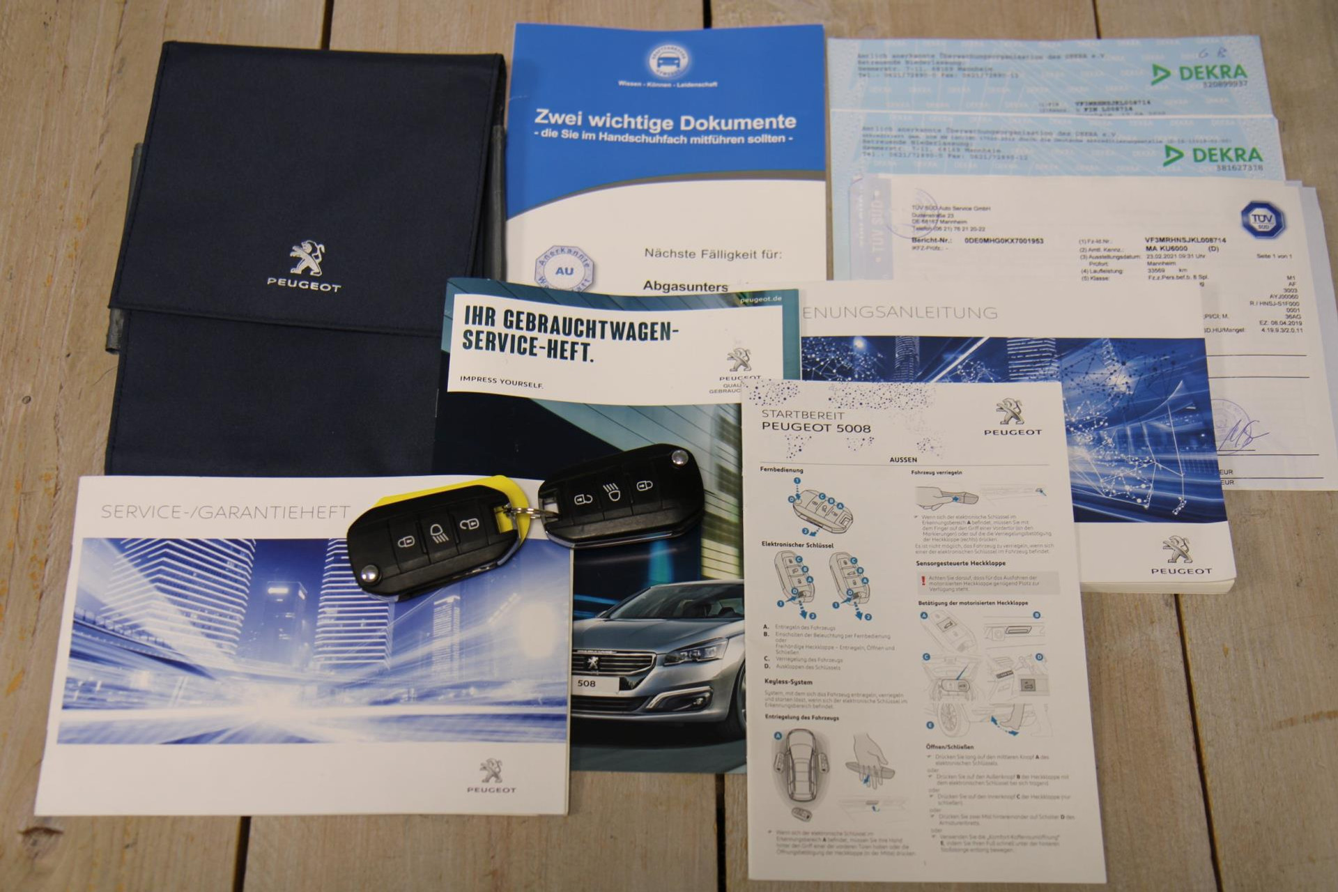 47040271-43.jpg