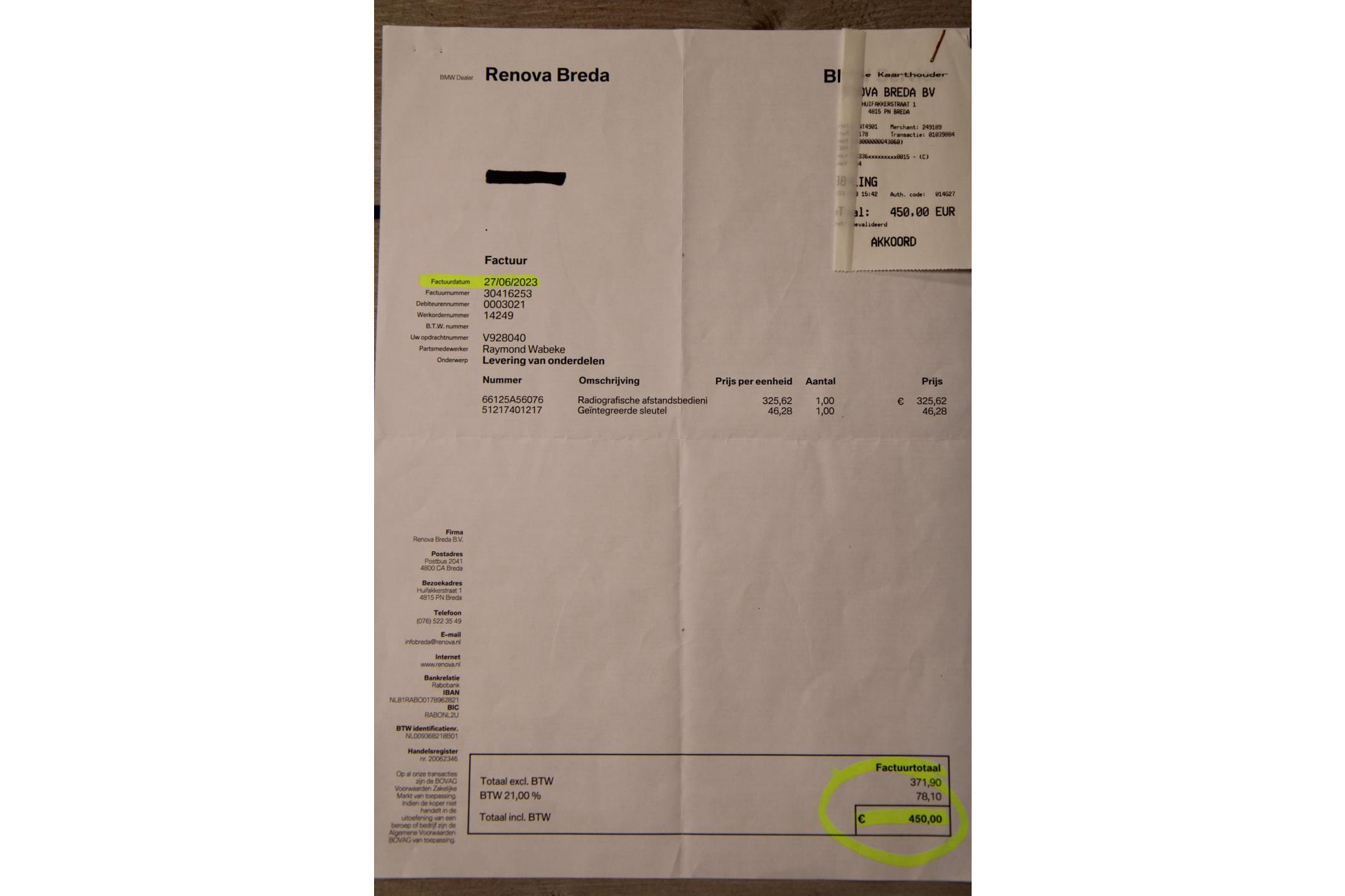 47043102-37.jpg