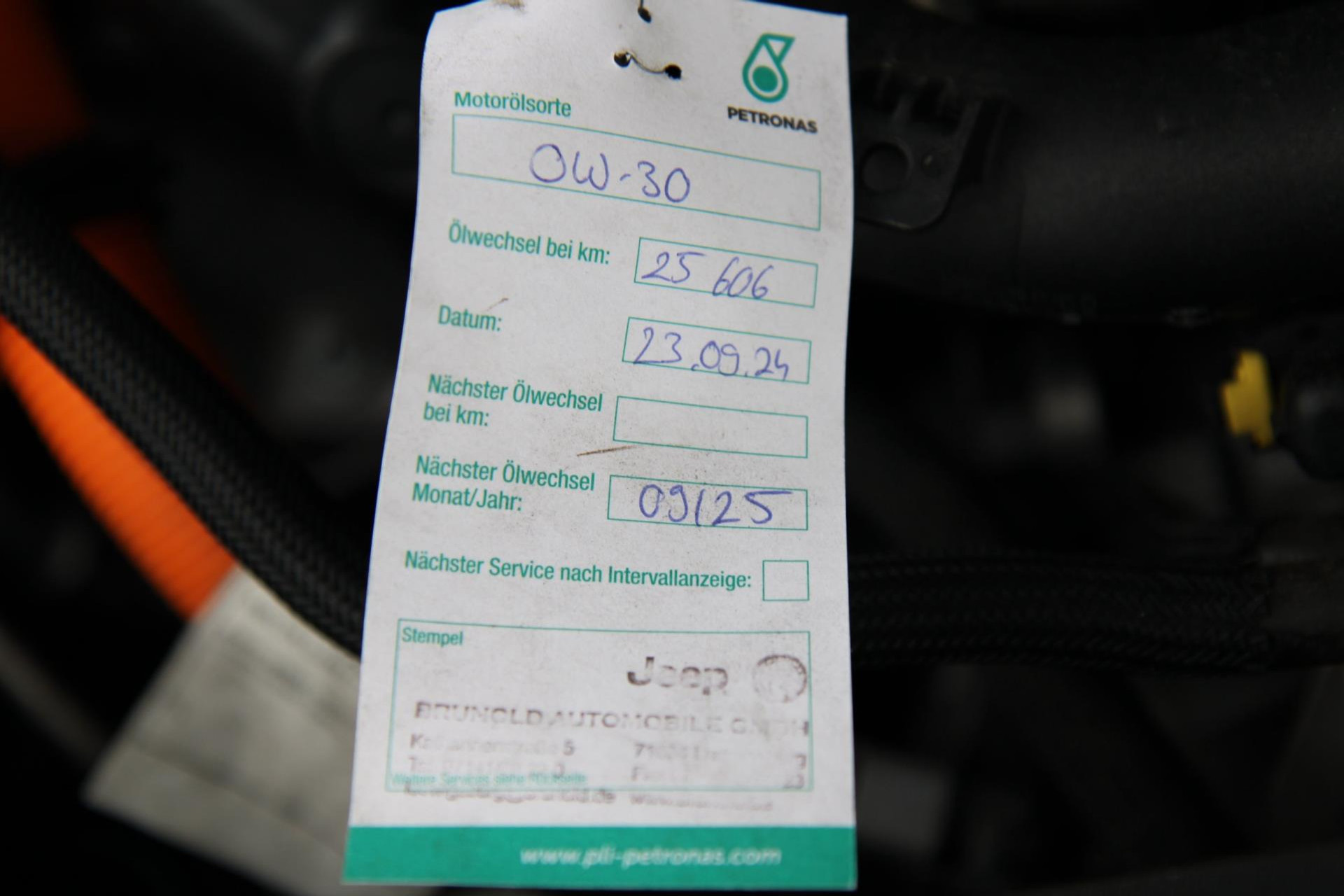 47135274-49.jpg
