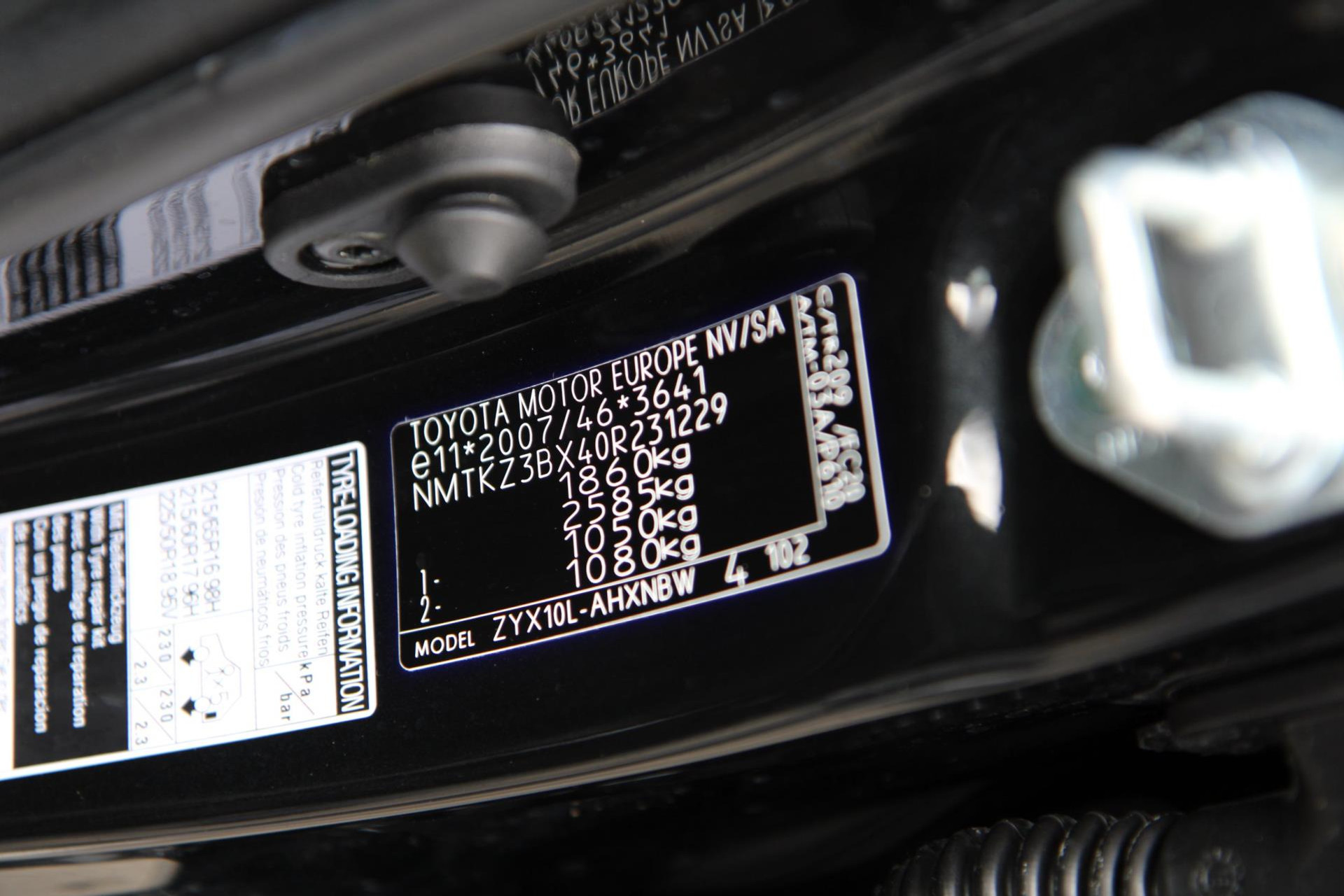 47148016-41.jpg