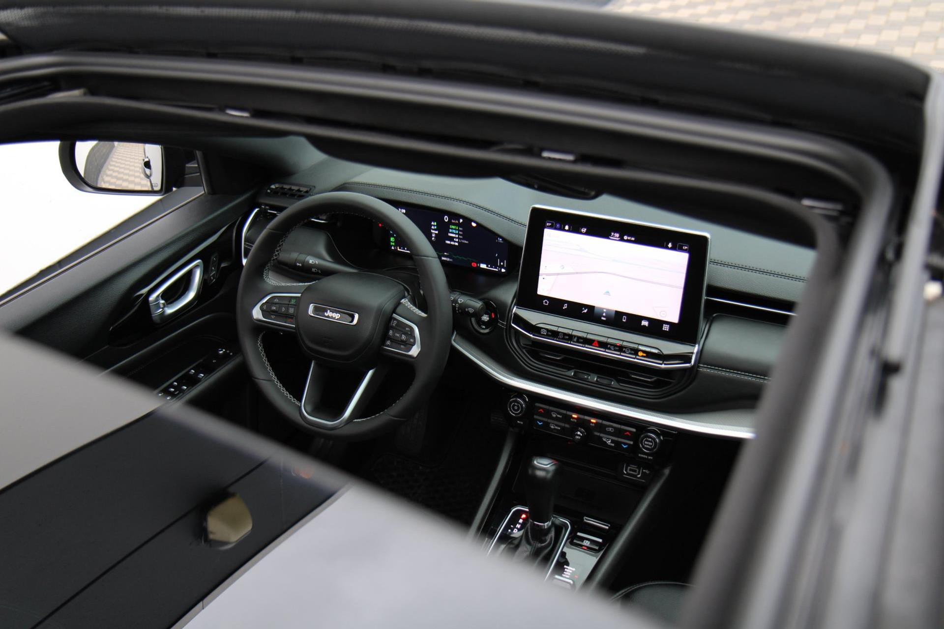 47148061-19.jpg
