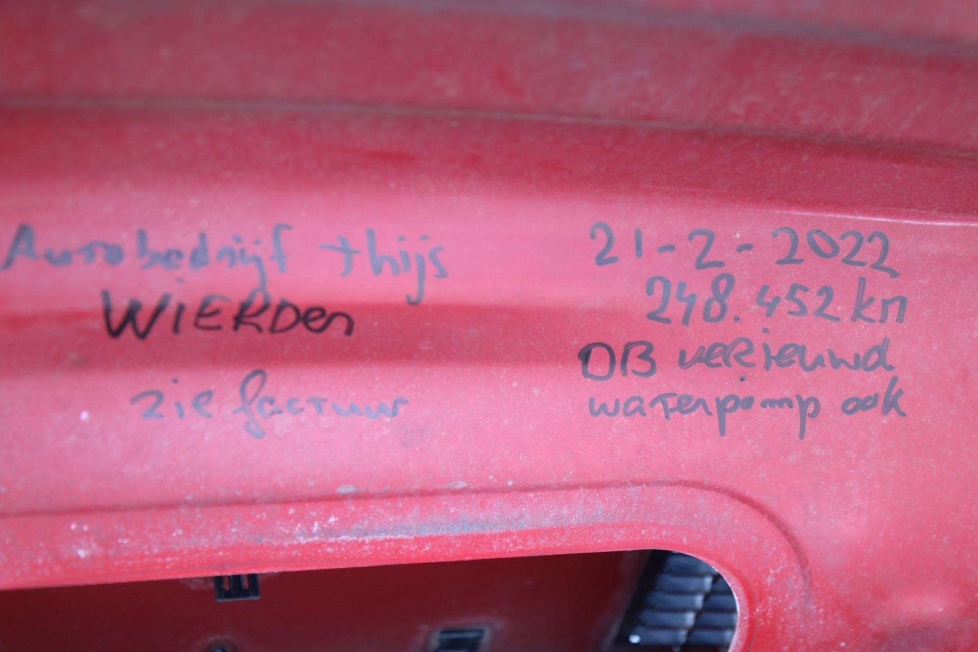 47256511-21.jpg