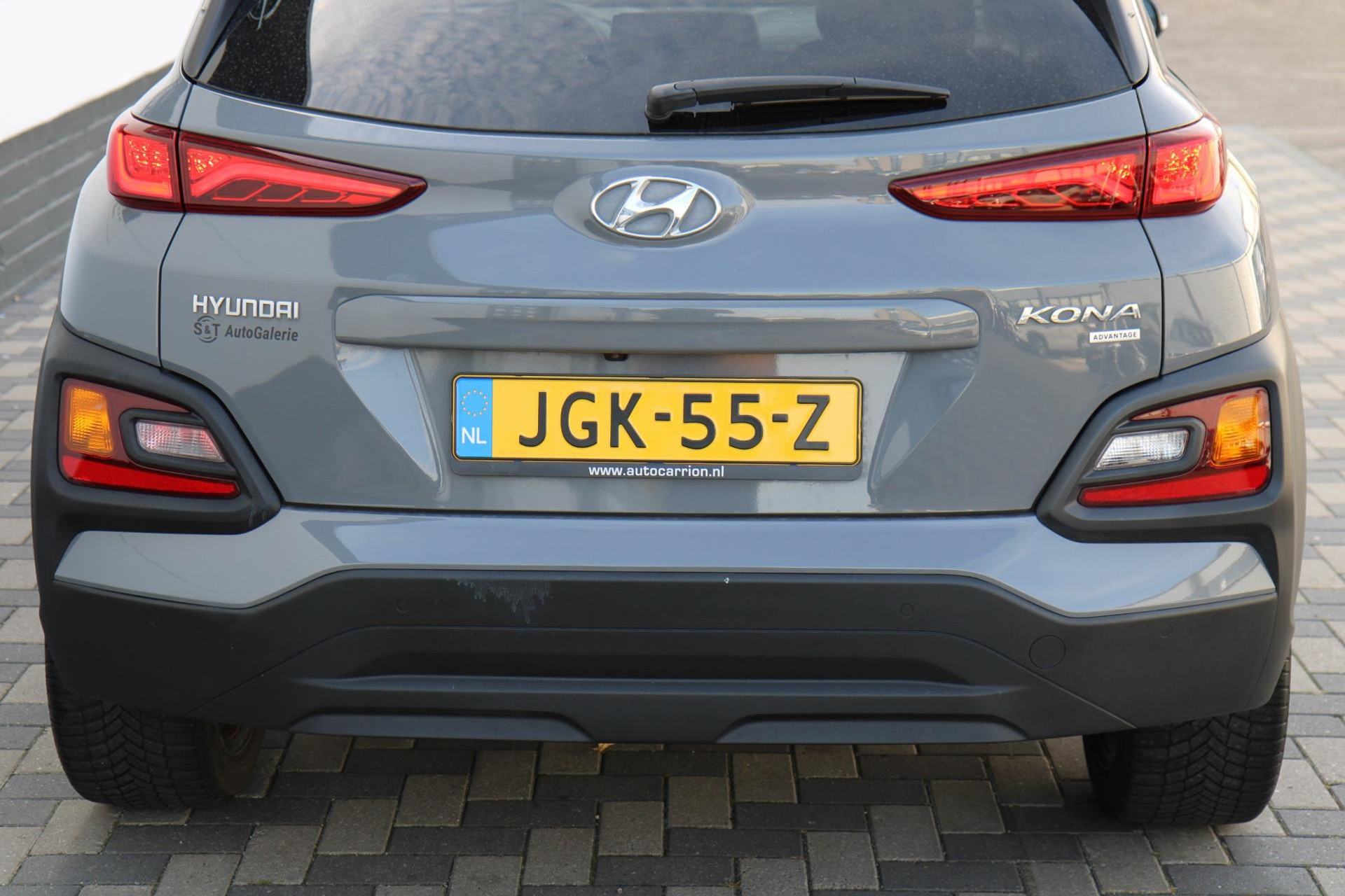 47332721-43.jpg