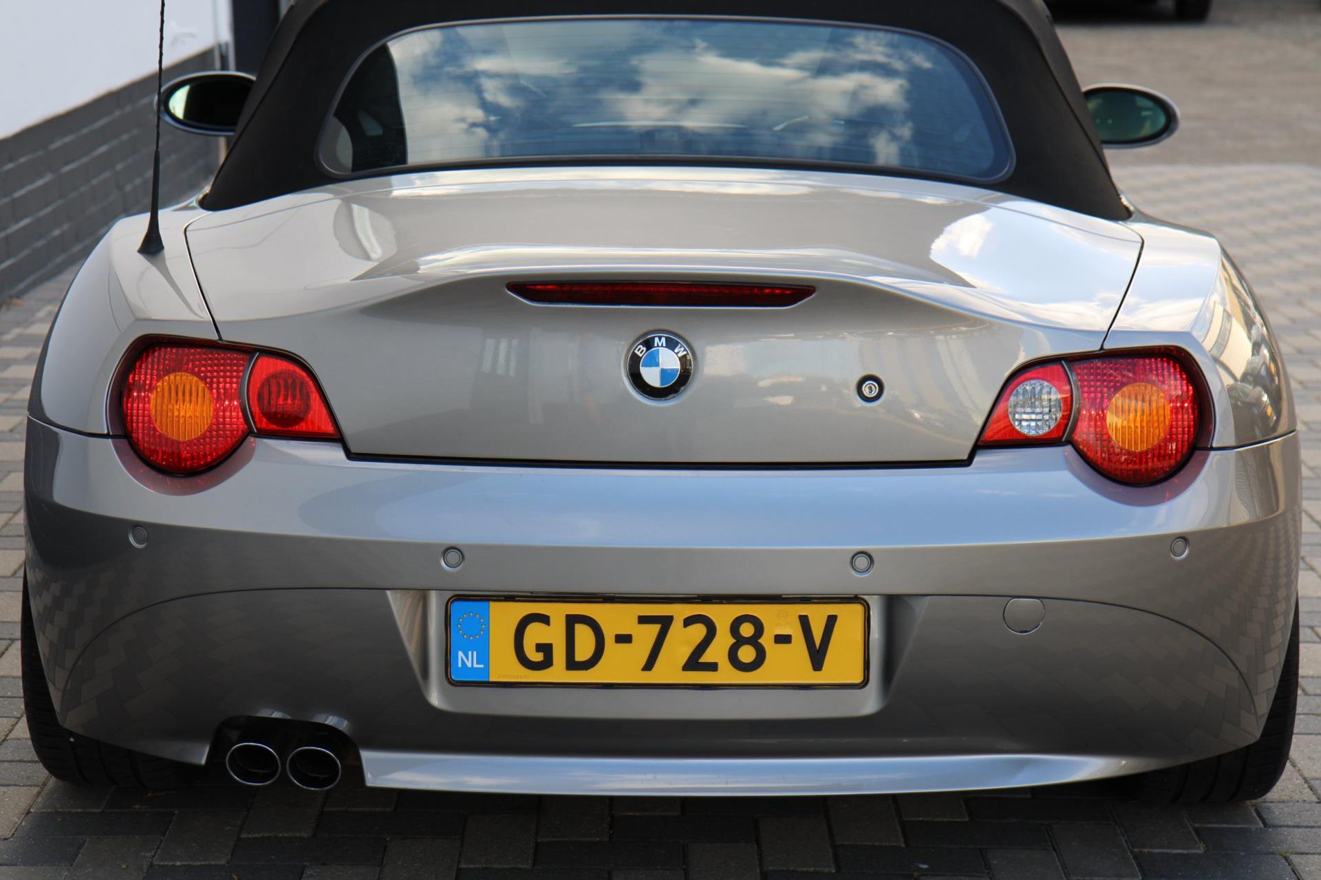 47332727-41.jpg