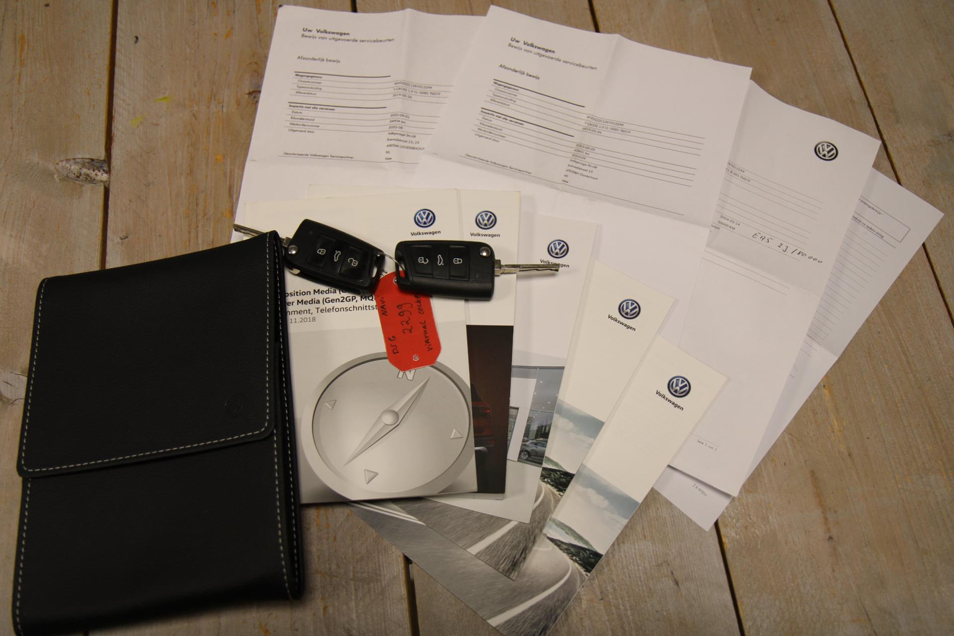 47377014-49.jpg