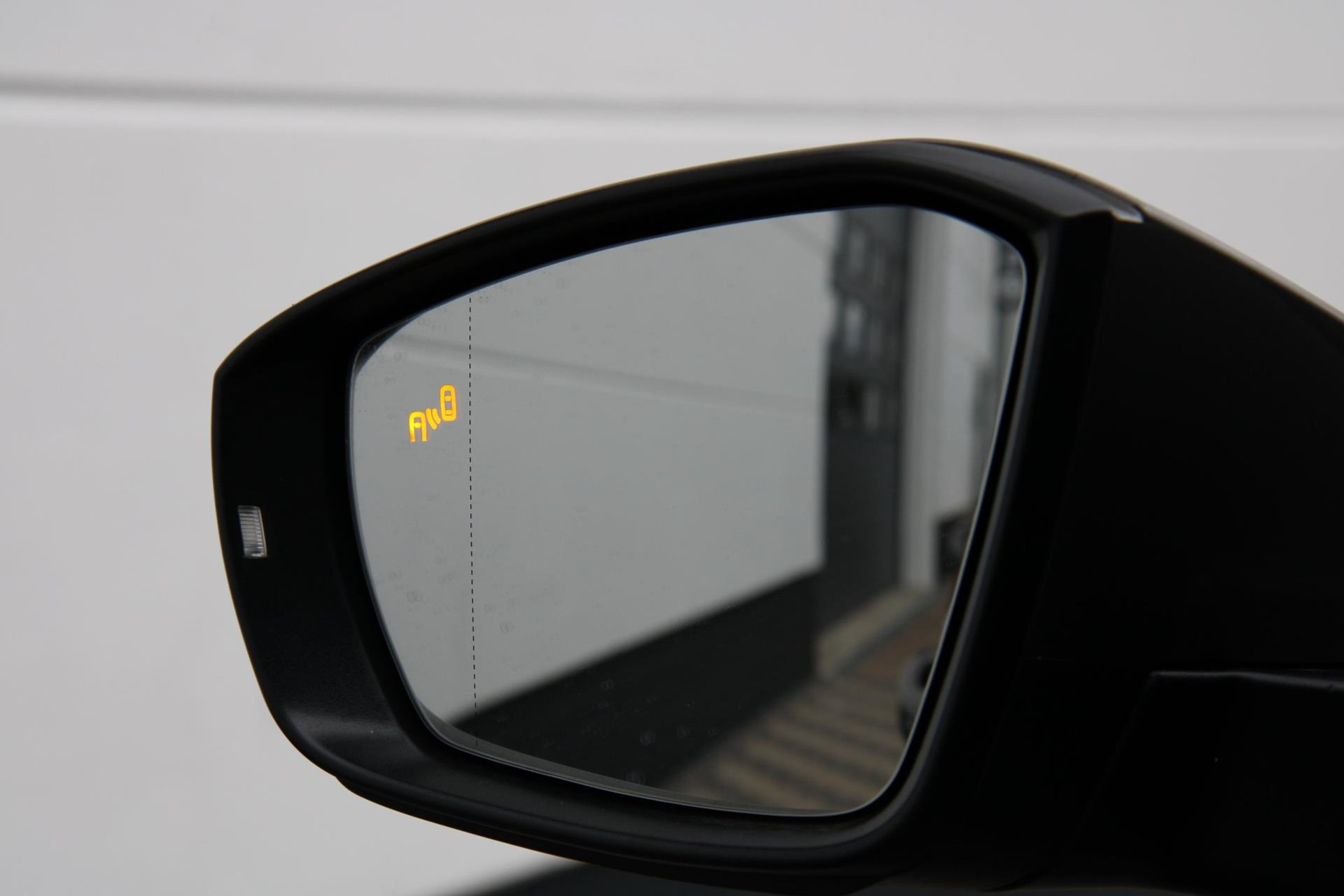 47377014-79.jpg