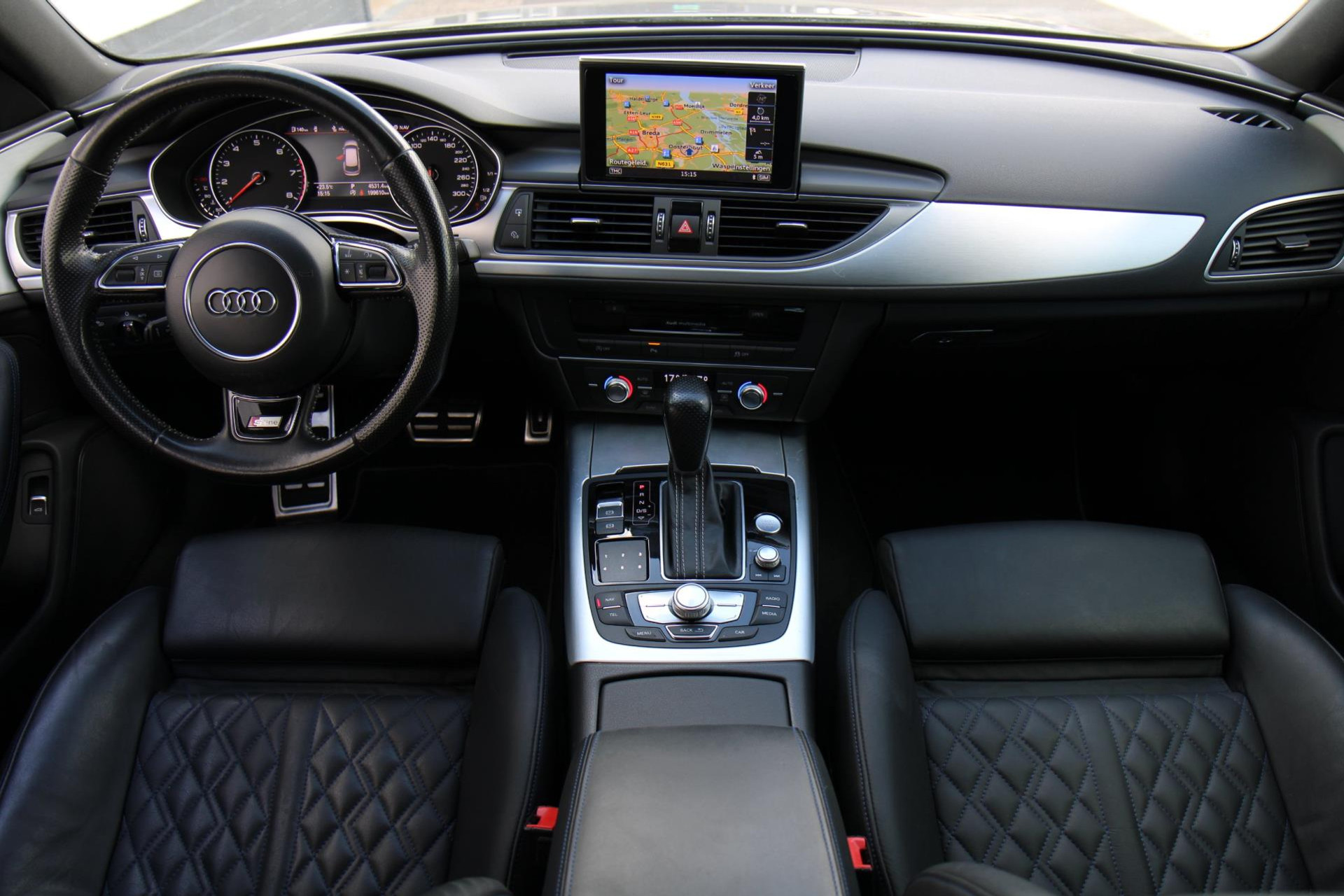 47407623-9.jpg