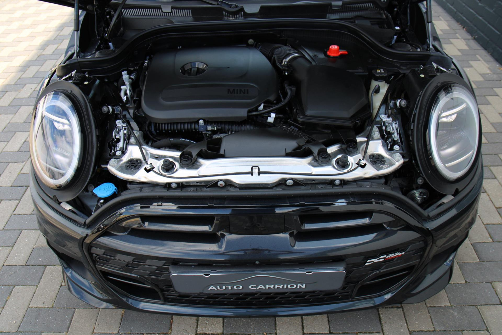 47407627-48.jpg