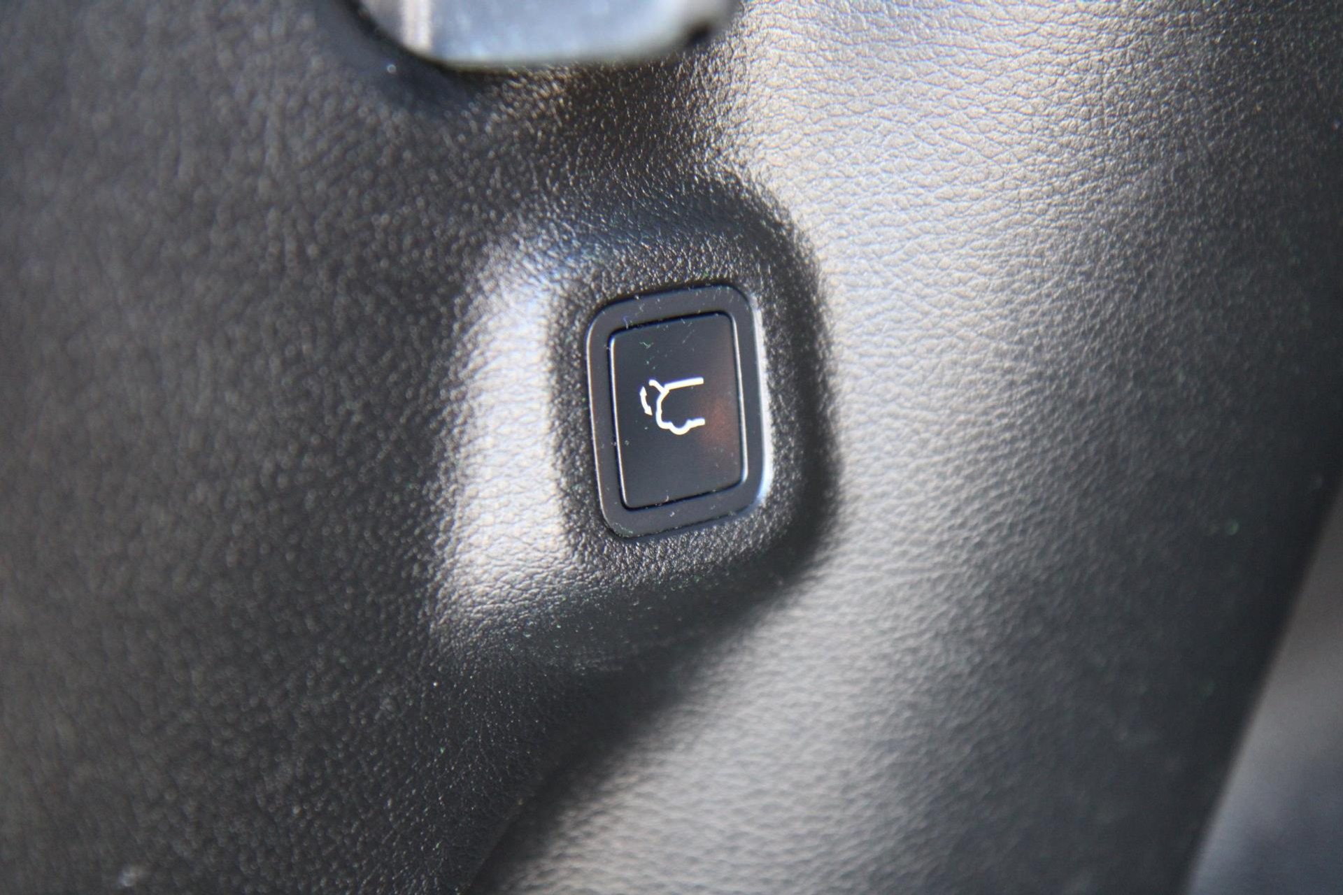 47494123-65.jpg
