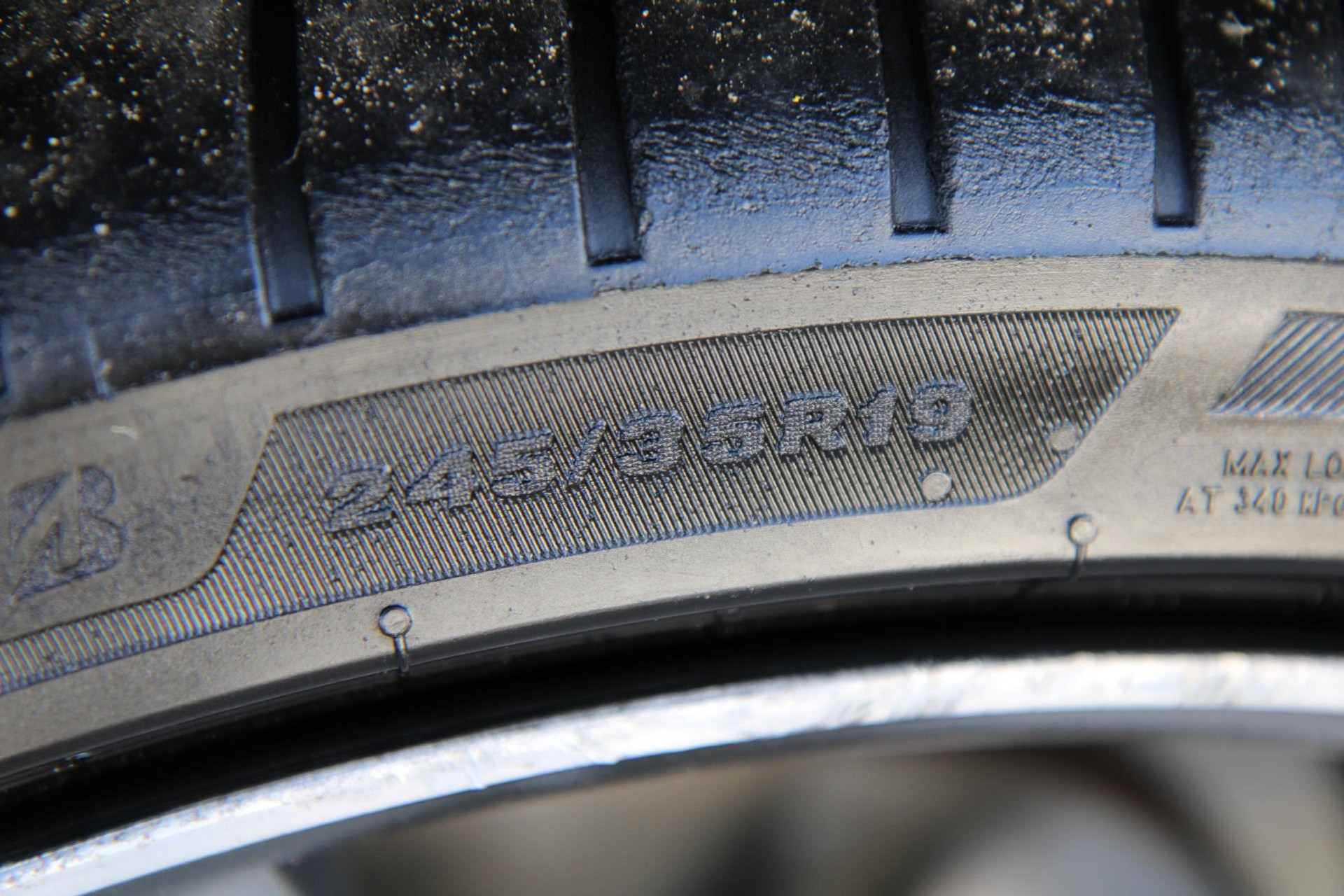 47494149-45.jpg