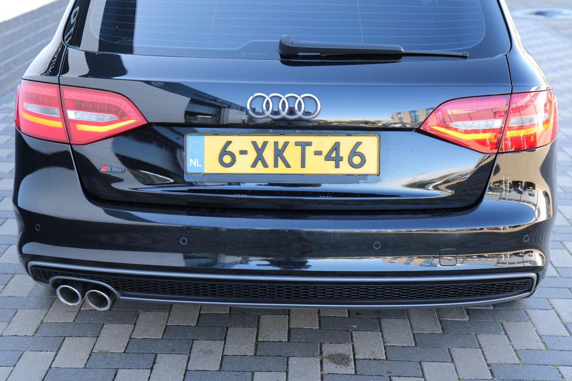 47494149-54.jpg