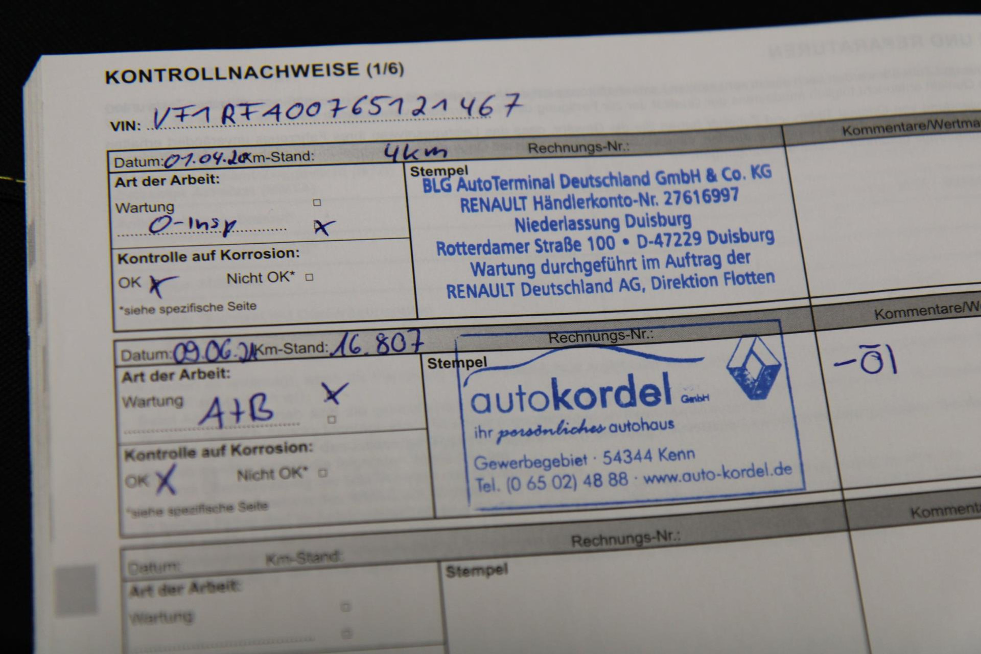 47494194-41.jpg