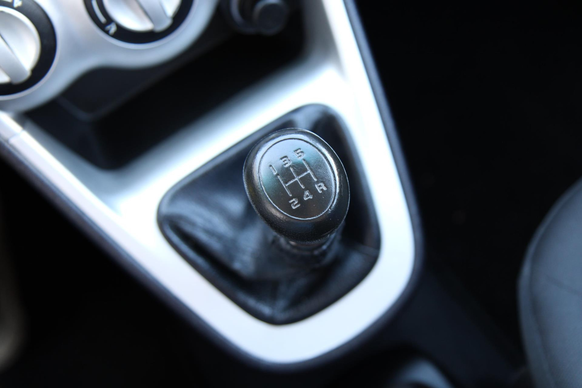 47516980-16.jpg