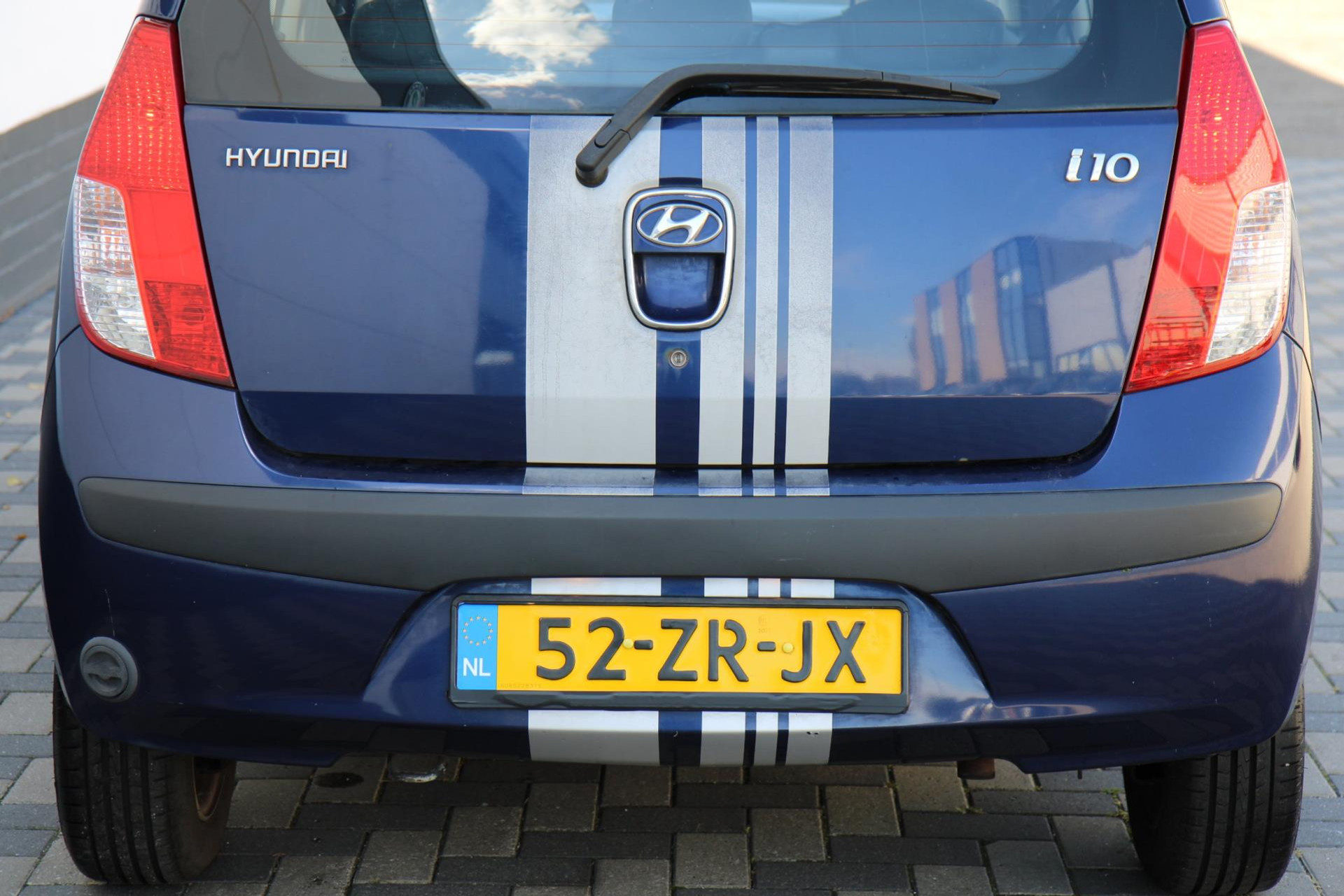47516980-37.jpg