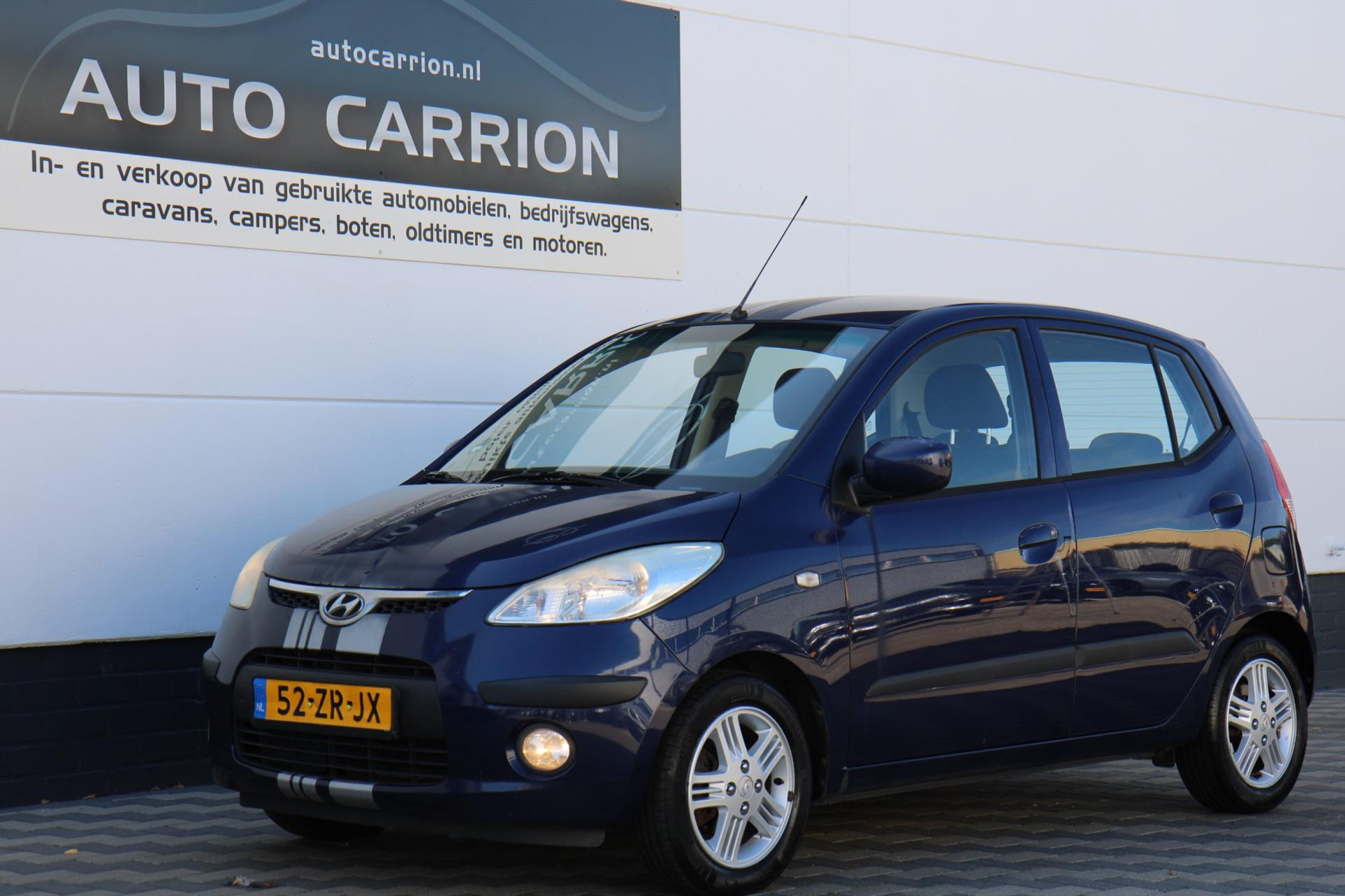 47516980-4.jpg