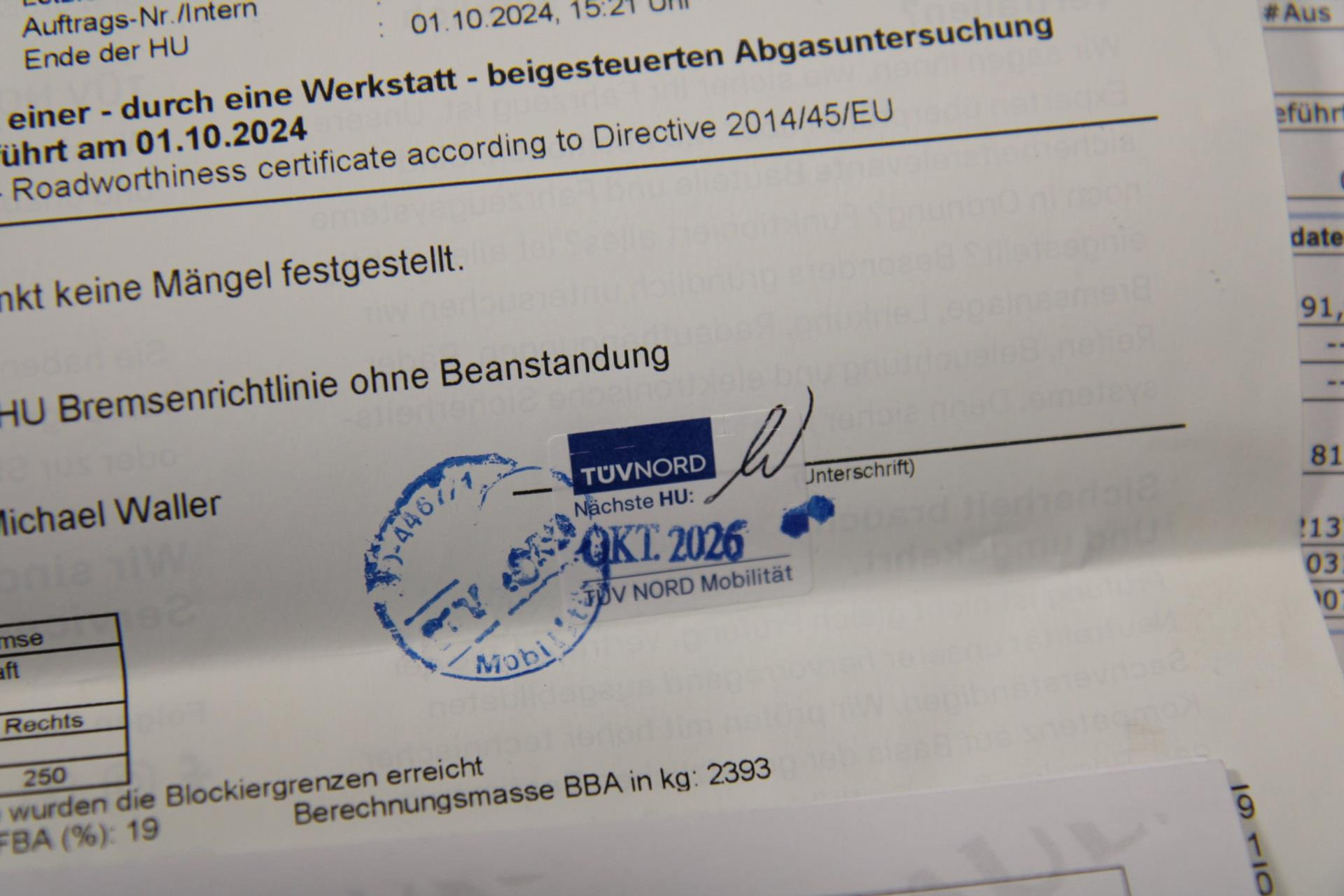 47716447-52.jpg