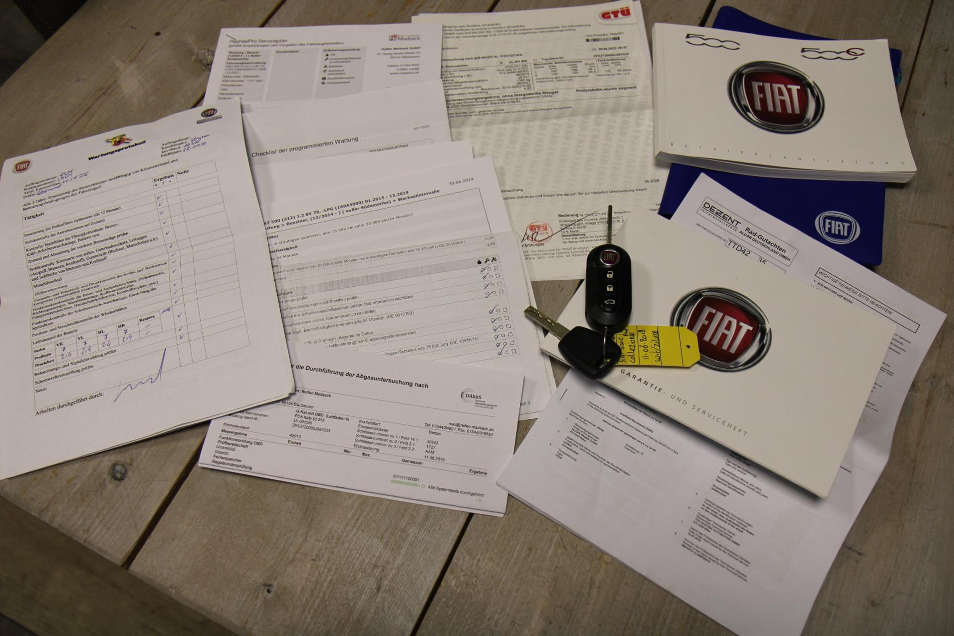 47716493-40.jpg