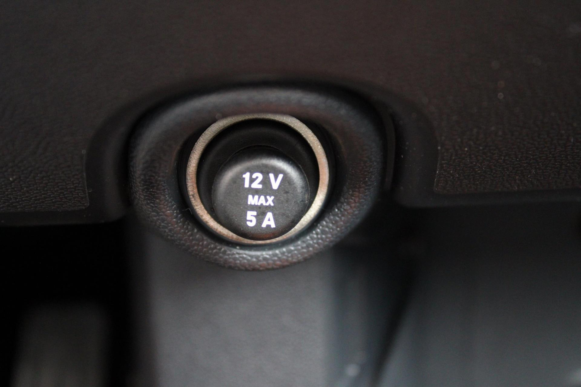 47716563-16.jpg