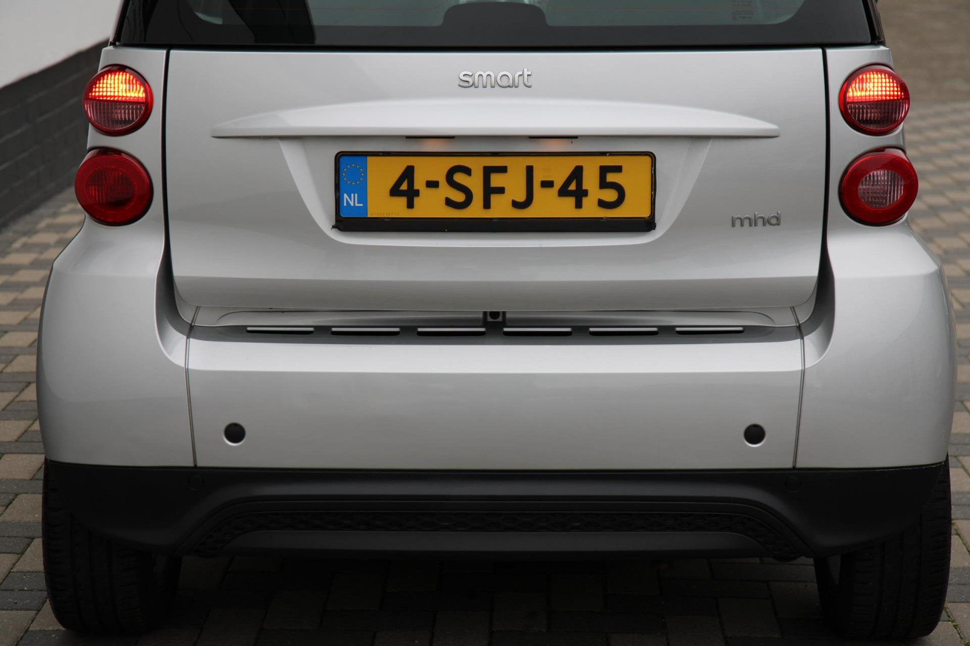 47716563-27.jpg