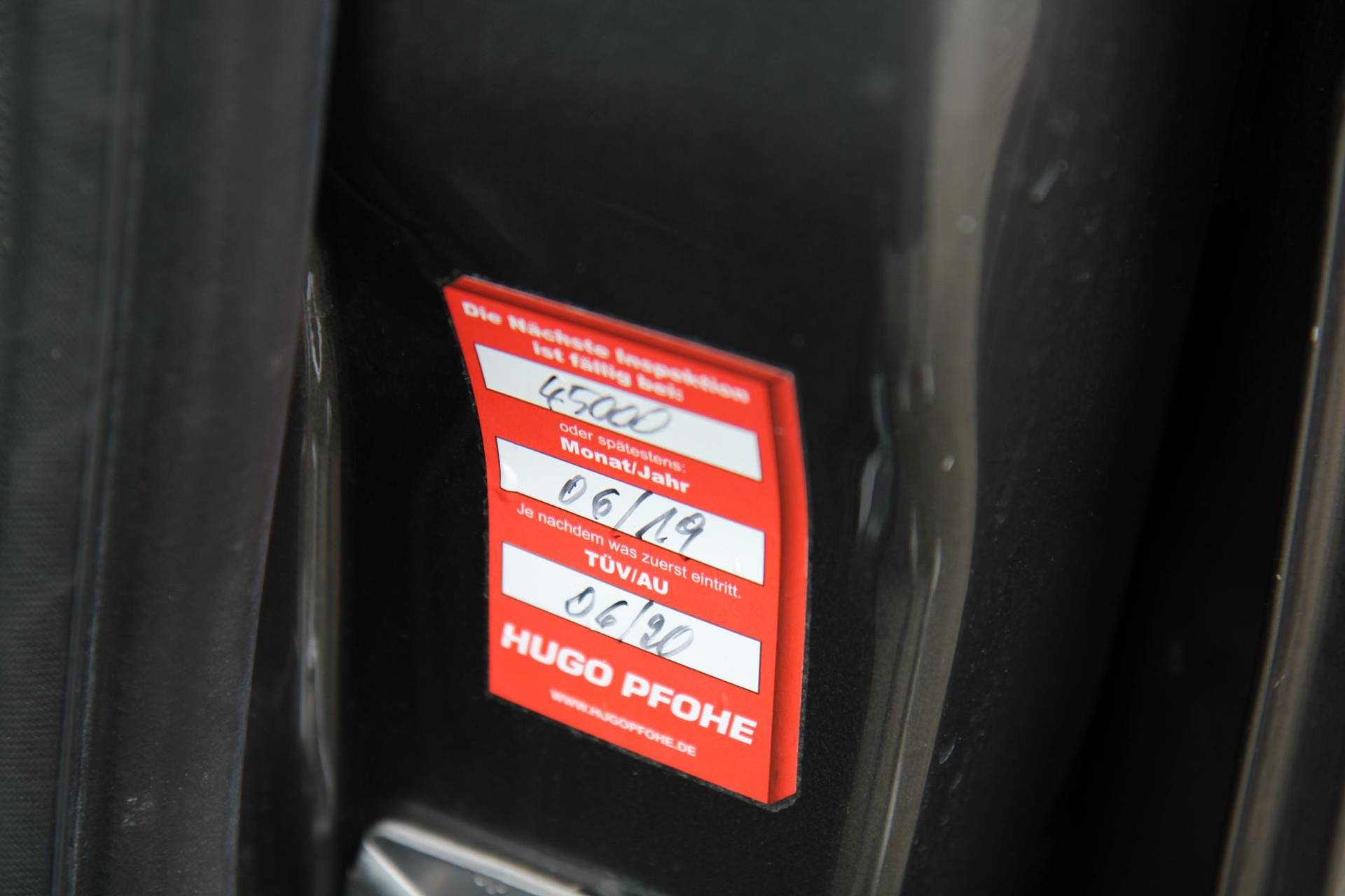 47716589-34.jpg