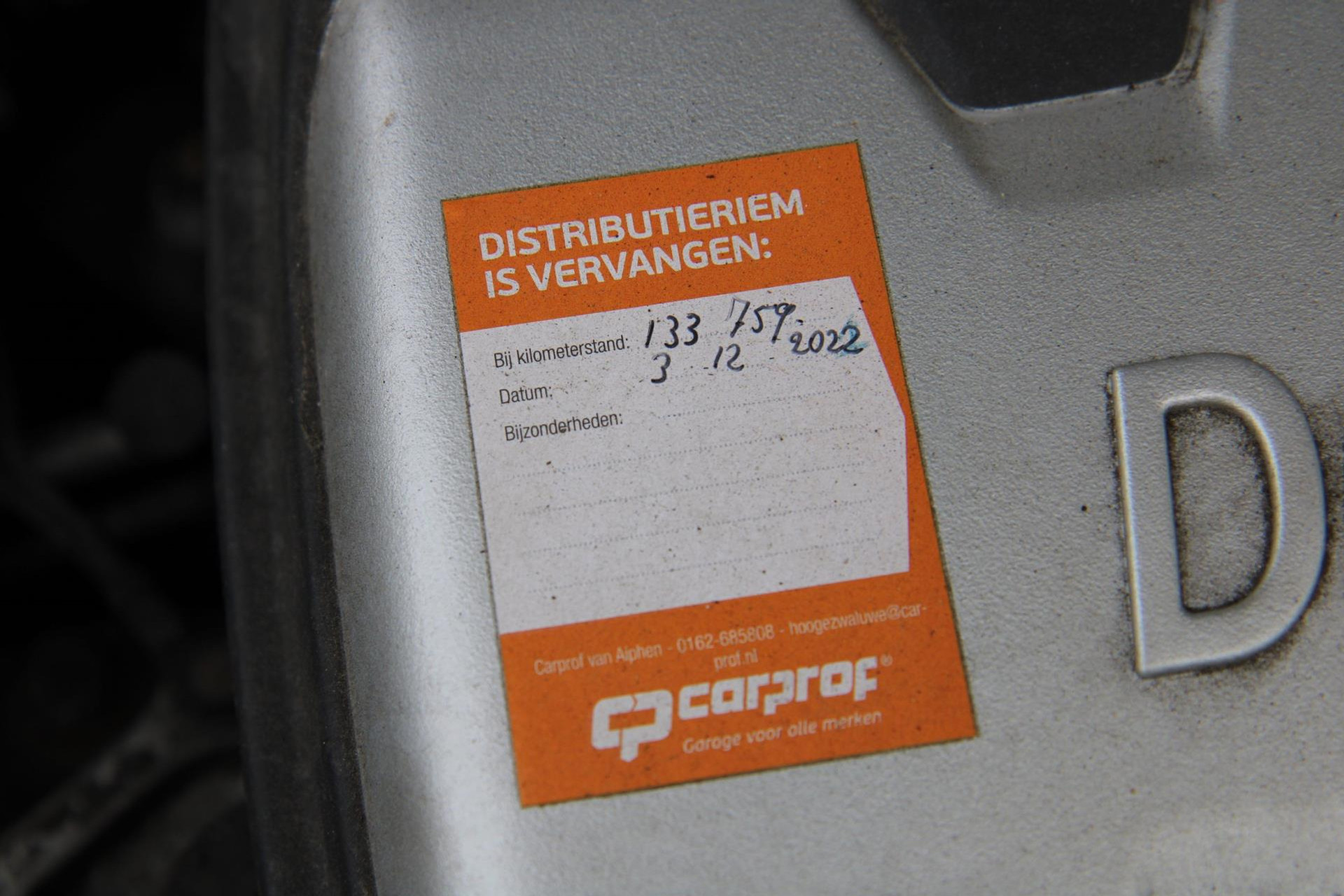 47920585-27.jpg