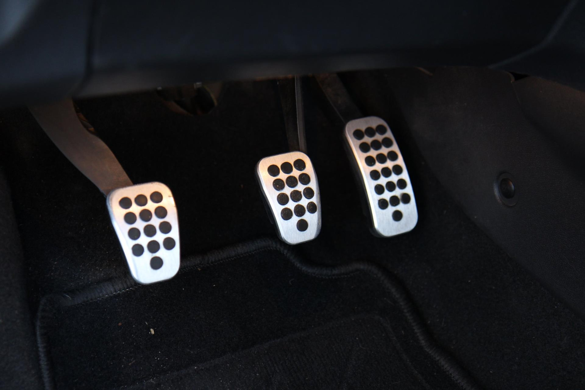 47996655-11.jpg